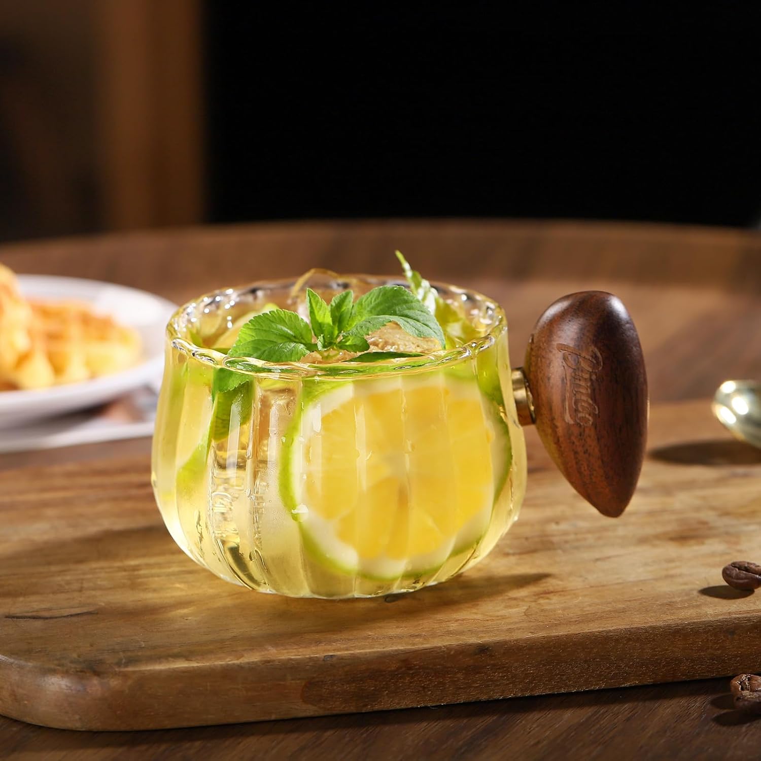 Bincoo Iced Coffee Cups Set of 2,Clear Glass Coffee Mug Set Latte Glasses,250ml Cappuccino Mugs Espresso Coffee Cups with Handle - Image 5