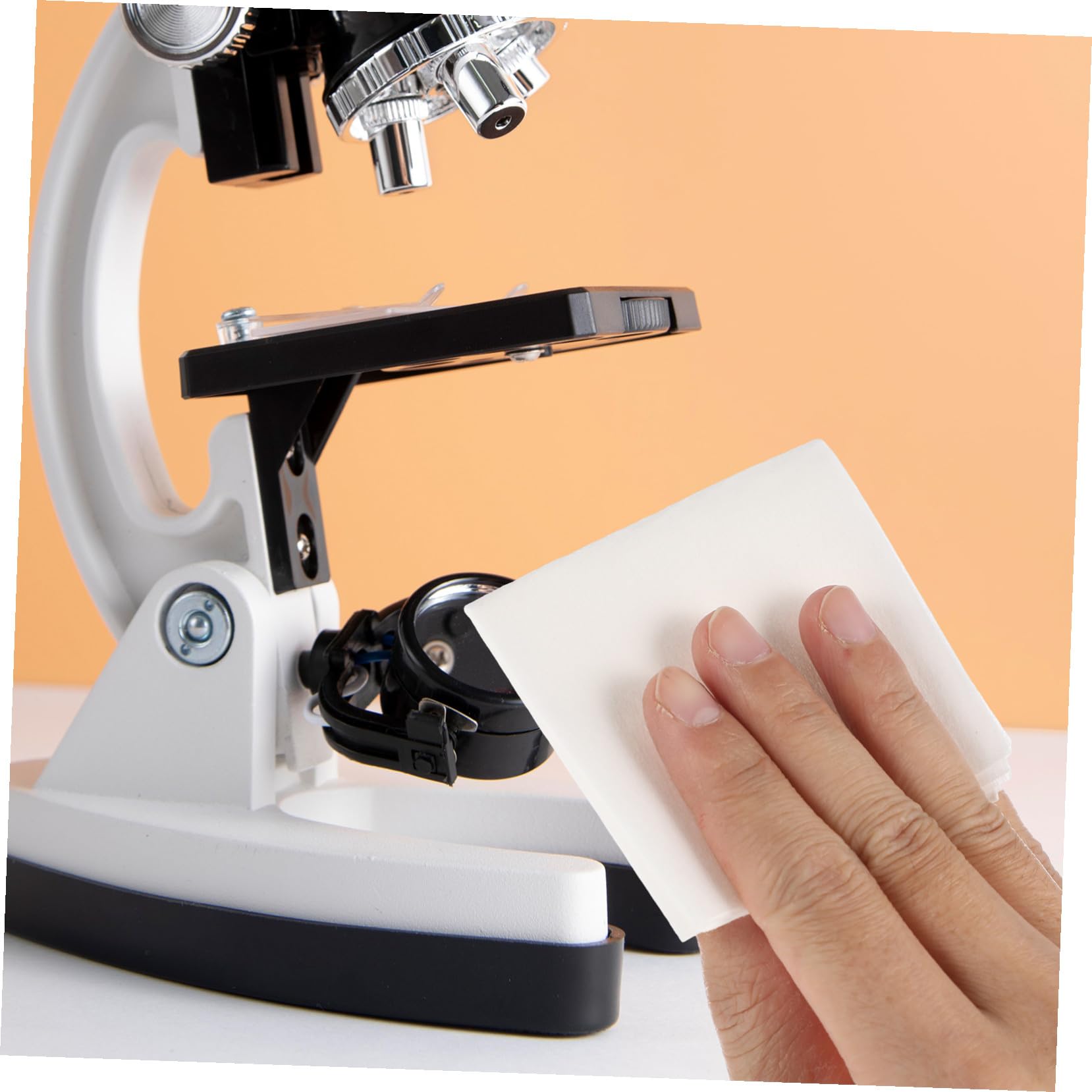 Toallitas Desechables de Papel Libre de Polvo sin Pelusa 6X6 Pulgadas 53g 300 Unidades para Limpieza Antiestática de Pantallas Lentes y Equipos Industriales