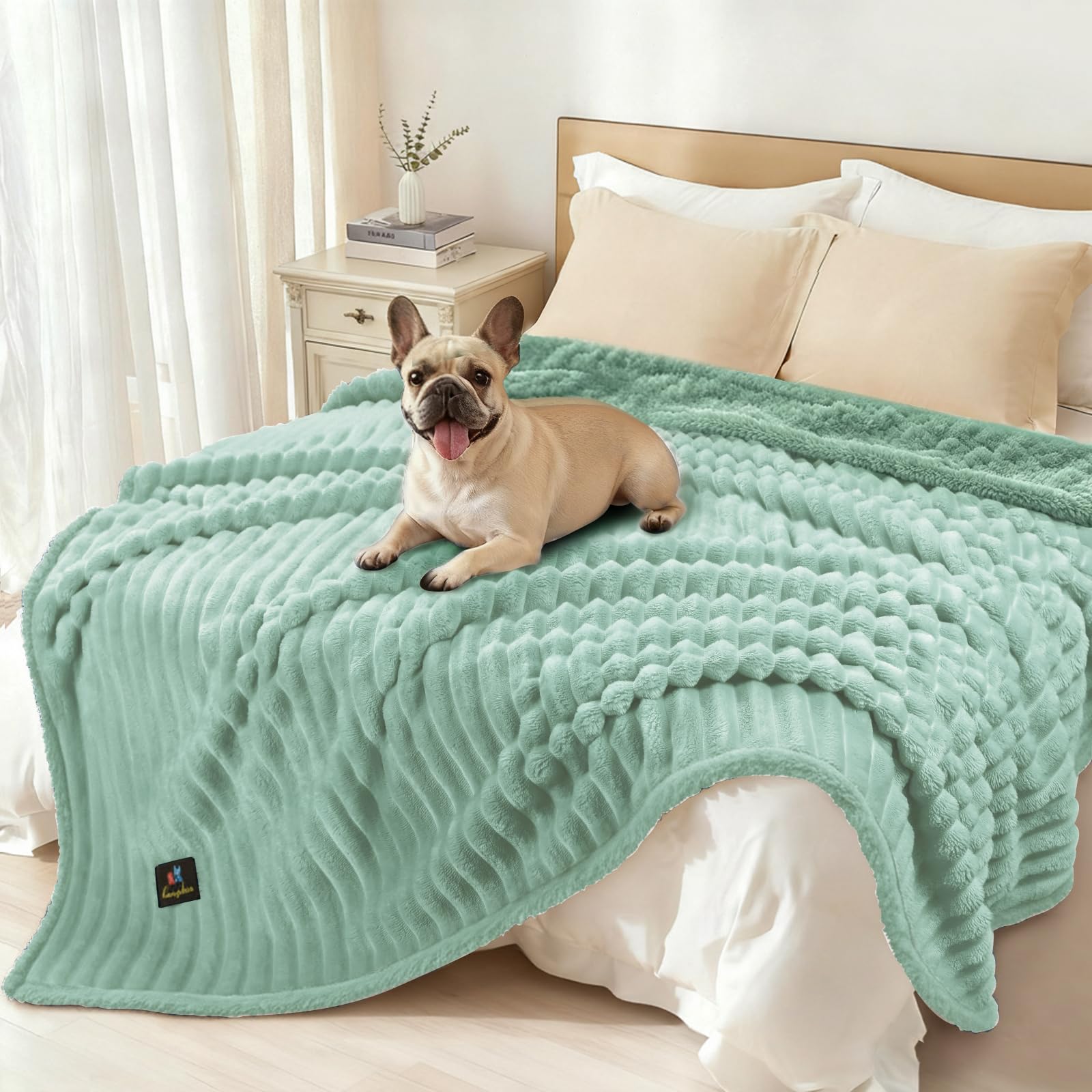 Luciphia Waterproof Dog Blanket, Washable Reversible Flannel Pet Throw