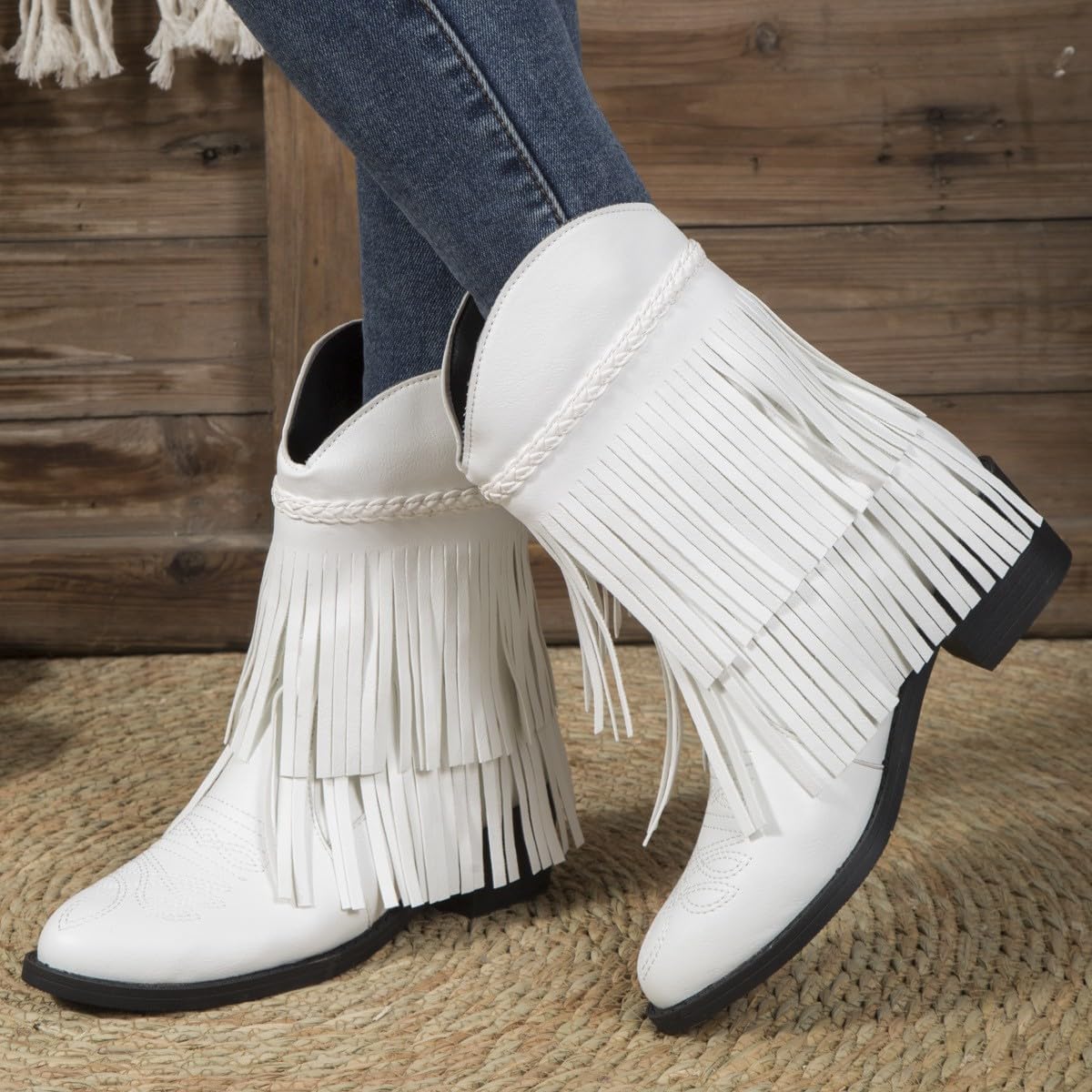 Cowboystiefel aus Leder für Damen mit Quasten, Cowboystiefel mit Fransen, Westernreitstiefel, breite Wadenschuhe, Cowgirl-Schuh, breite Breite, Vintage-Schuhe, bestickt, kurze Stiefel
