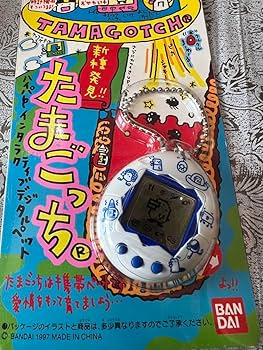 Amazon | バンダイ 新種発見!!たまごっち 白（柄） 初代