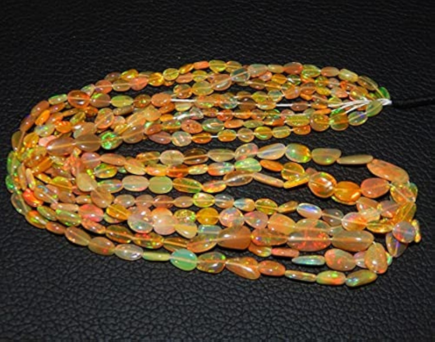 Opale d'Éthiopie naturelle perles ovales LKBEADS pour haute joaillerie