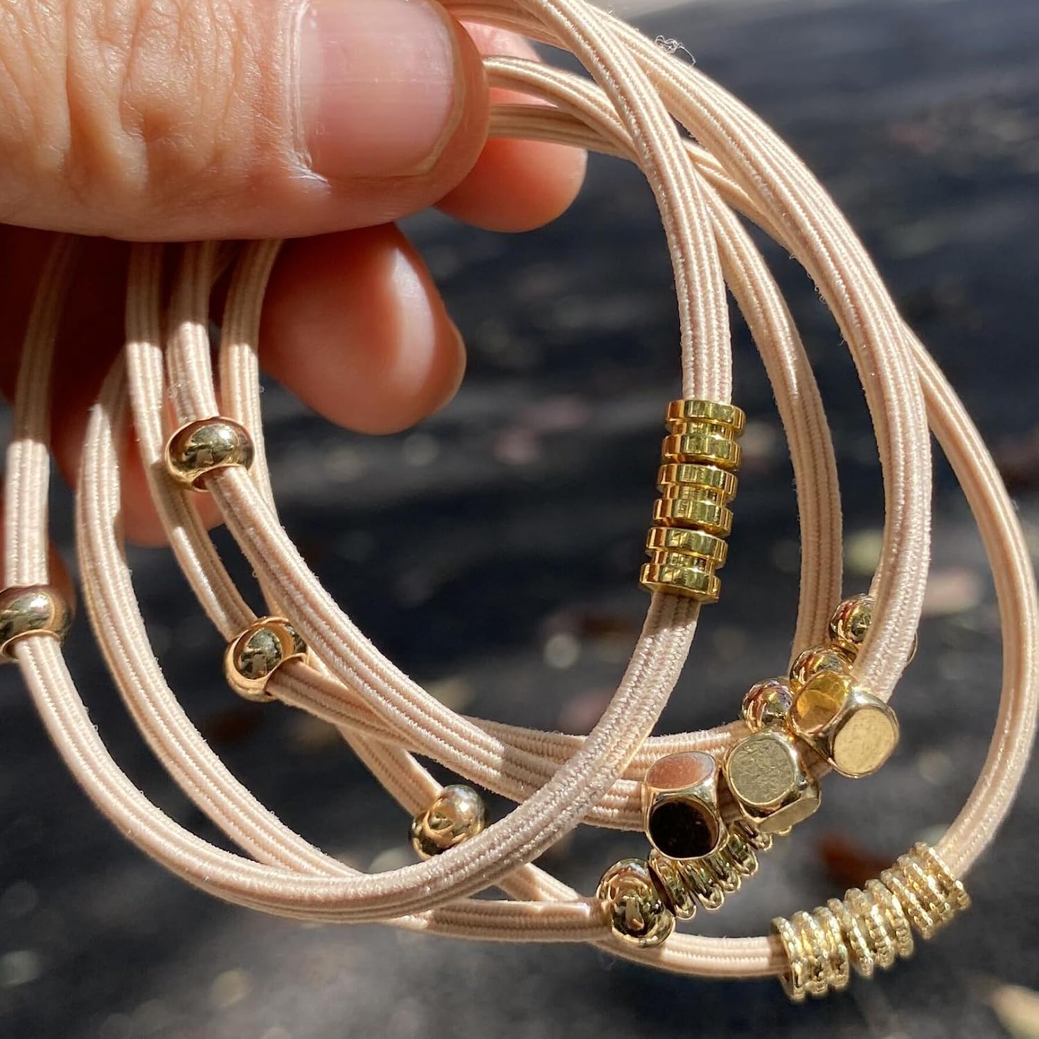Blonde Boho Hair Ties Bracelet, Cute Ponytail Holders with Gold Bead Jewelry for Women, Trendy Elastic Hair Accessories for Thick, Thin, Curly Hair (Beige)