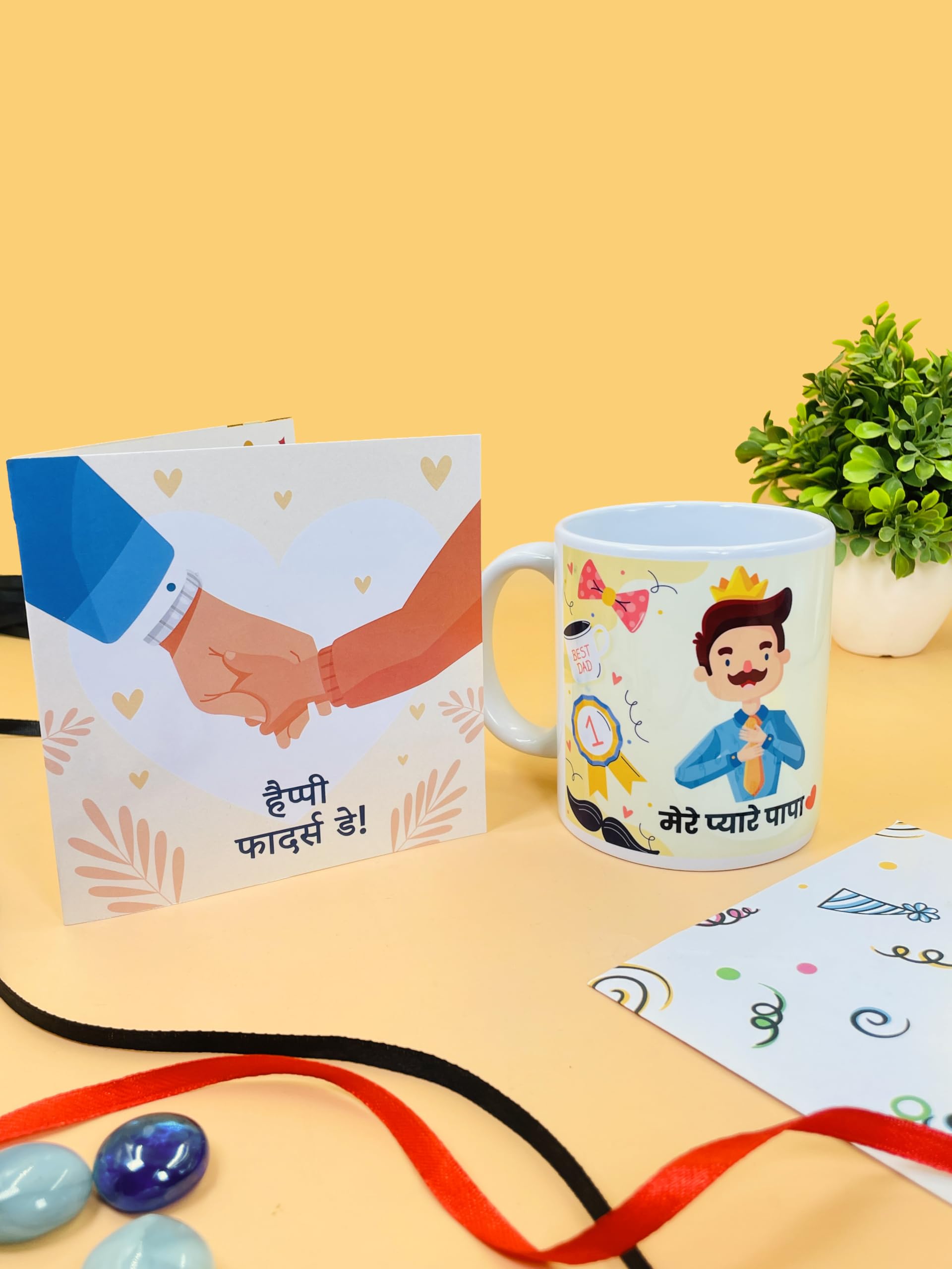 SINCE 7 STORESINCE 7 STORE Happy Father's Day Coffee Mug with Father's Day Greeting Card - Thoughtful Gift for Papa (350 ml) Best Gift for Daddy, Dad's Birthday - Dishwasher Microwave Safe (Hindi)