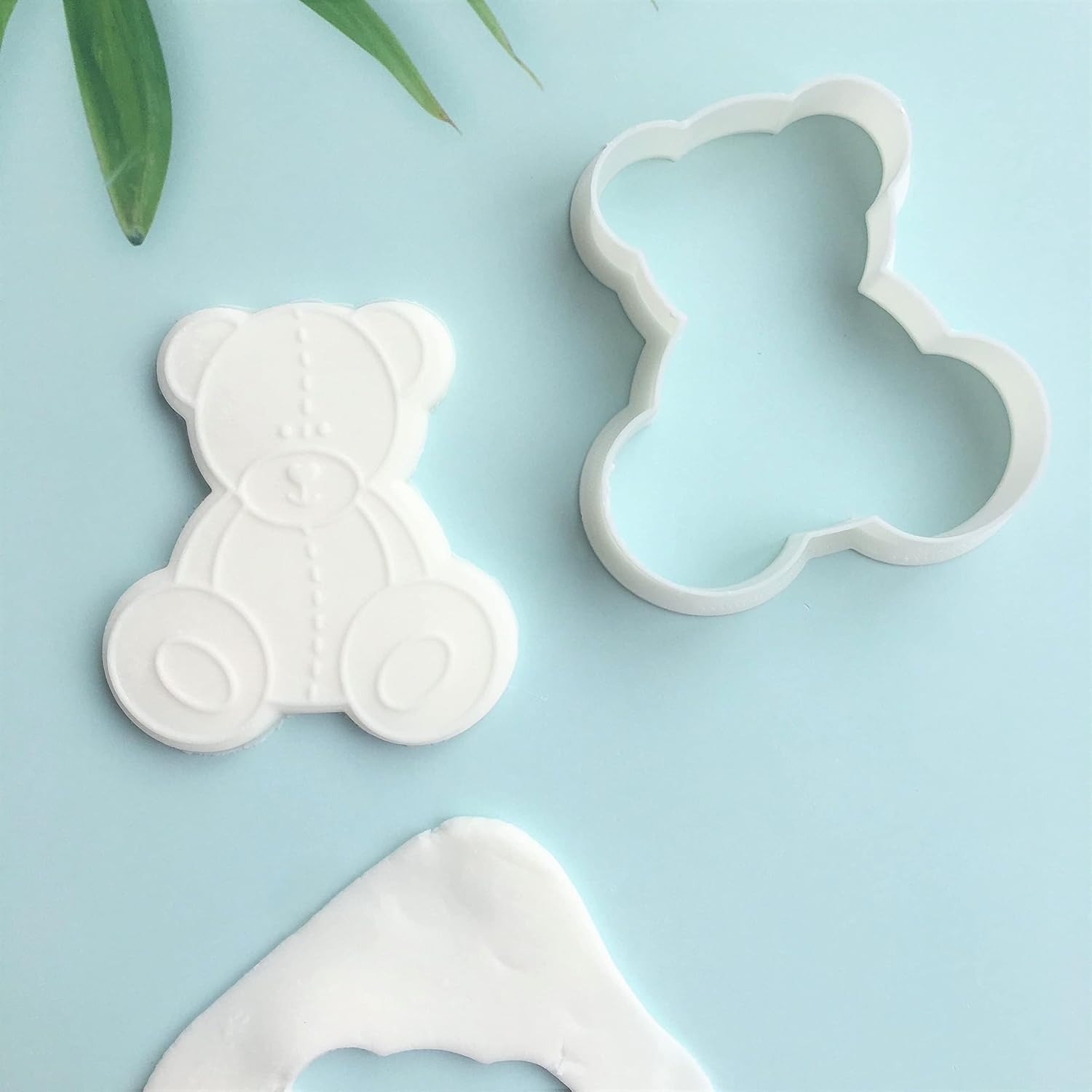 CHENRUI Baby Shower Cookie Fondant Stamp Oh Baby Fondant Embosser Cookie Stamp Cookie Cutter (Bear)
