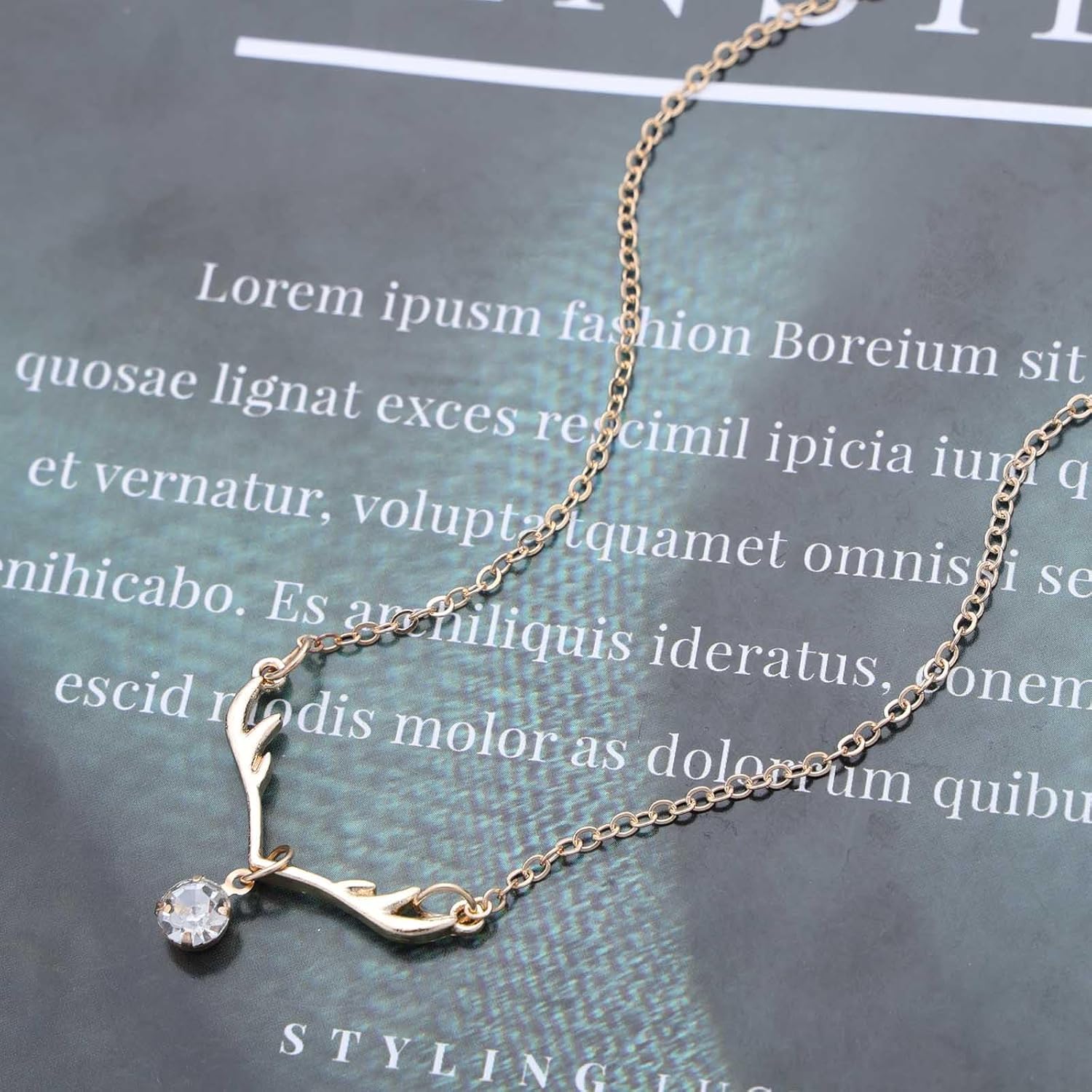 Vintage Crystal Deer Antler Choker Necklace Gold Cz Elk Head Pendant Necklace Rhinestone Antler Deer Choker Cute Animal Necklace Chain for Women - Image 4