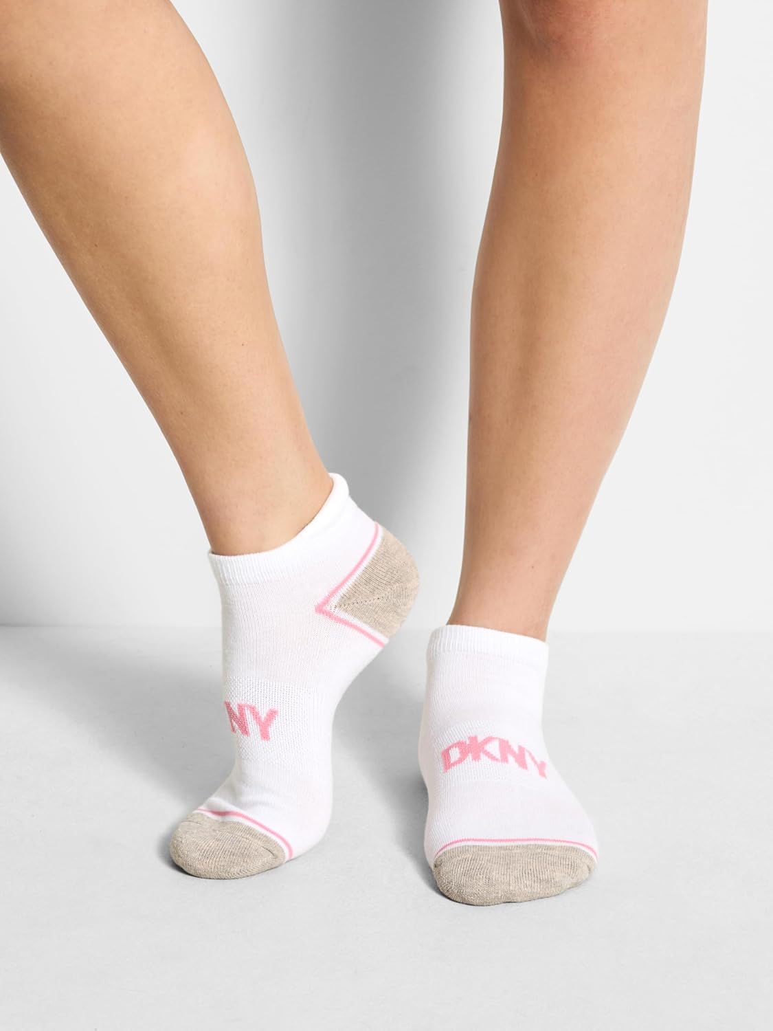 DKNY Women's 8-pack Low Cut Socks With Heel Tab, Arch Support & Cushioned Footbed