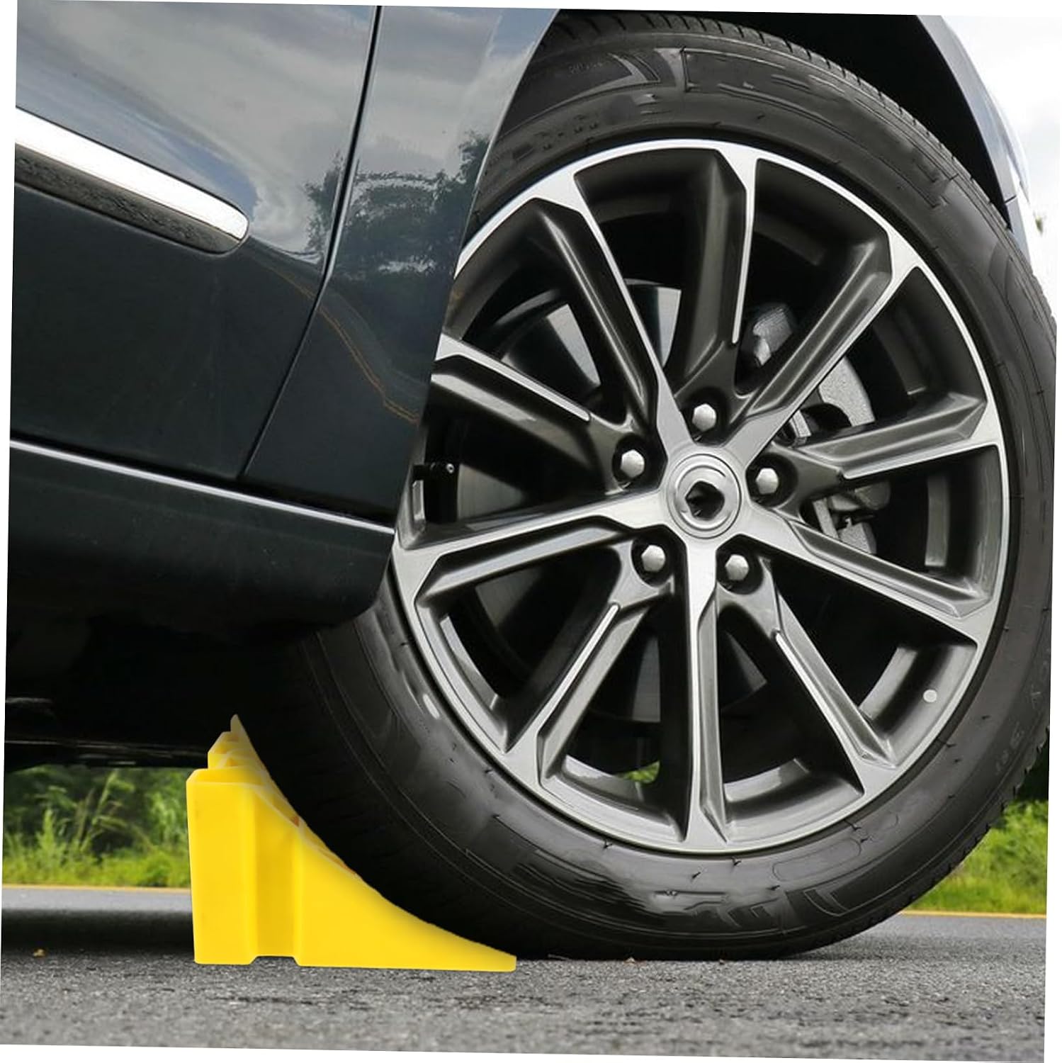 Heavy Duty Wheel Chock for Rvs and Trailers Compact and Portable Stabilizer for Safe Parking Slippery Trailer Accessory for Secure Wheel Support