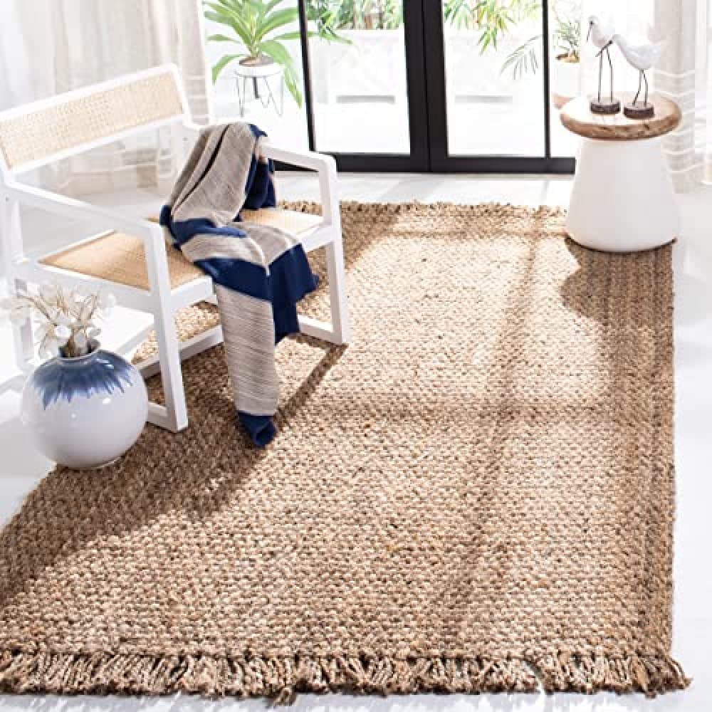 SAFAVIEH Natural Fiber Collection Accent Rug - 3' x 5', Natural, Handmade Tassel Jute, Ideal for High Traffic Areas in Entryway, Living Room, Bedroom