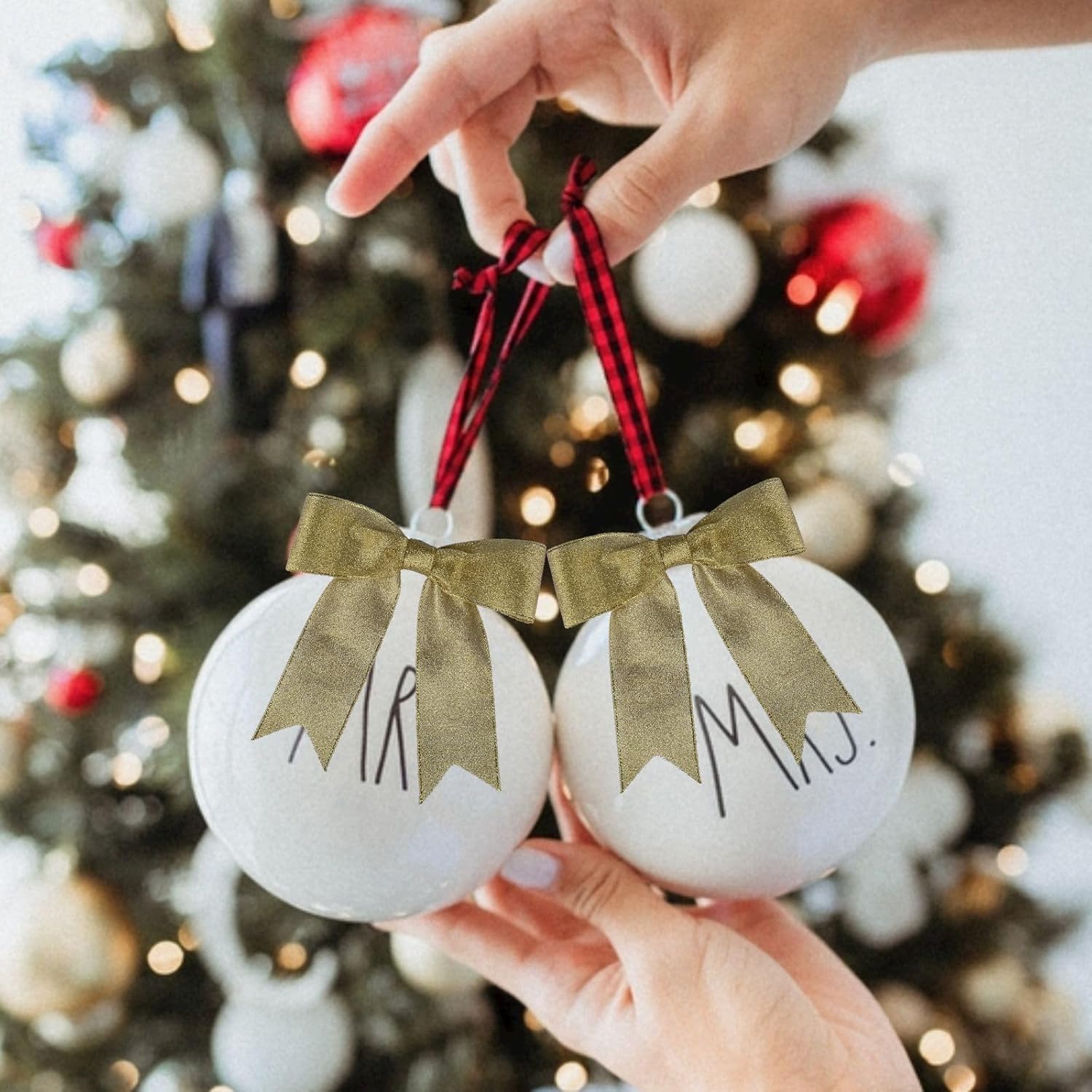 100 Pcs 1.5 Inches Pretied Premade Craft Bows with Twist Tie Self Adhesive Satin Ribbon Bows for Treat Bags Gift Wrapping Basket Wedding Baby Shower Brithday Party (Metallic Gold) - Image 6