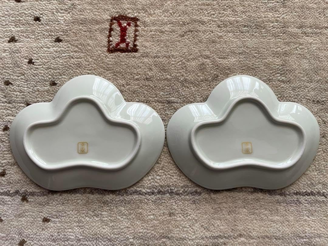 有田焼幸楽窯の松型大皿白銀1枚＆小皿白金2枚セット