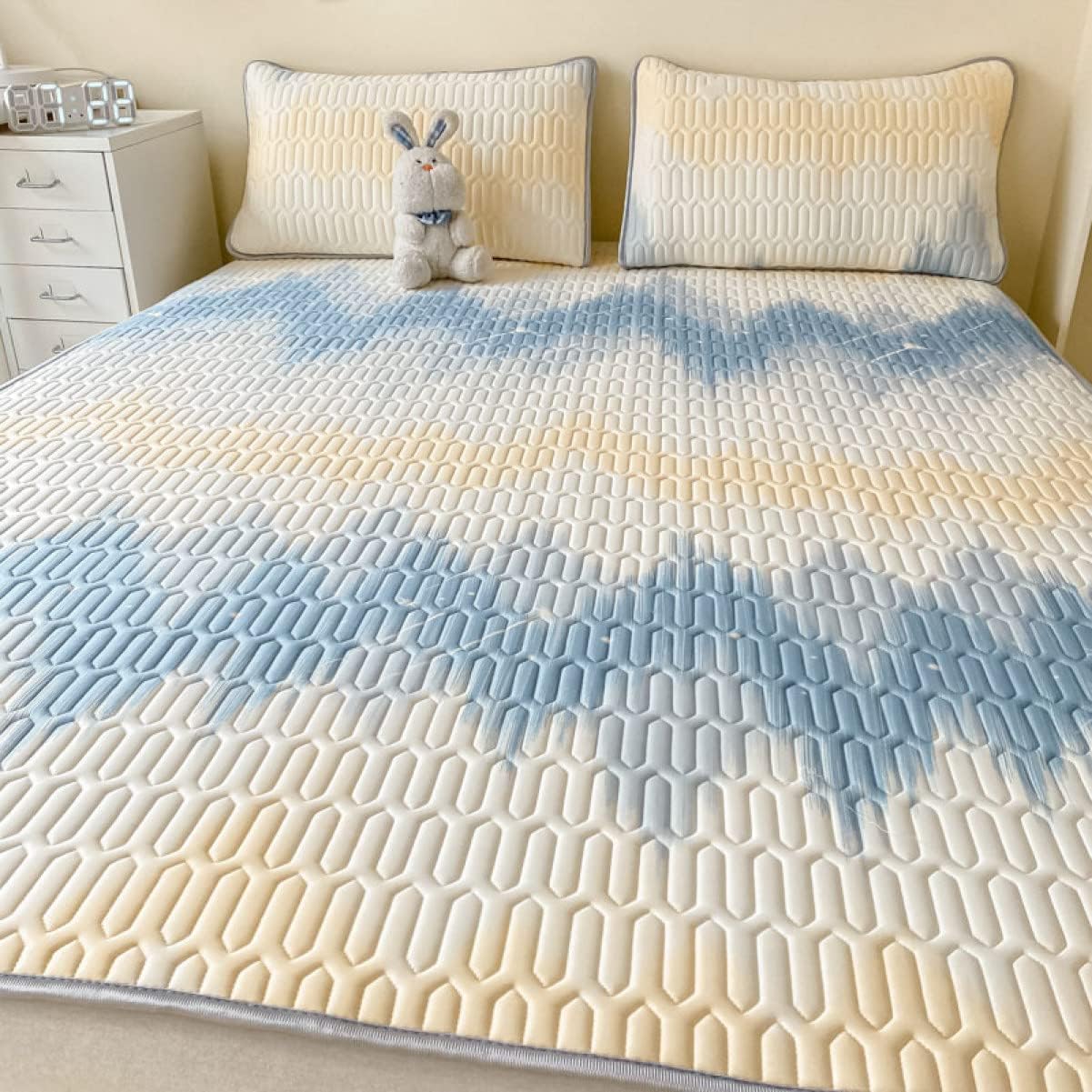 Cooling mattress pad queen size, soft to the touch, cool, feels cold, summer, bed, mattress pad, refreshing, smooth, mattress pad, elastic on all four corners, 3-piece set, color, mattress pad, mattr