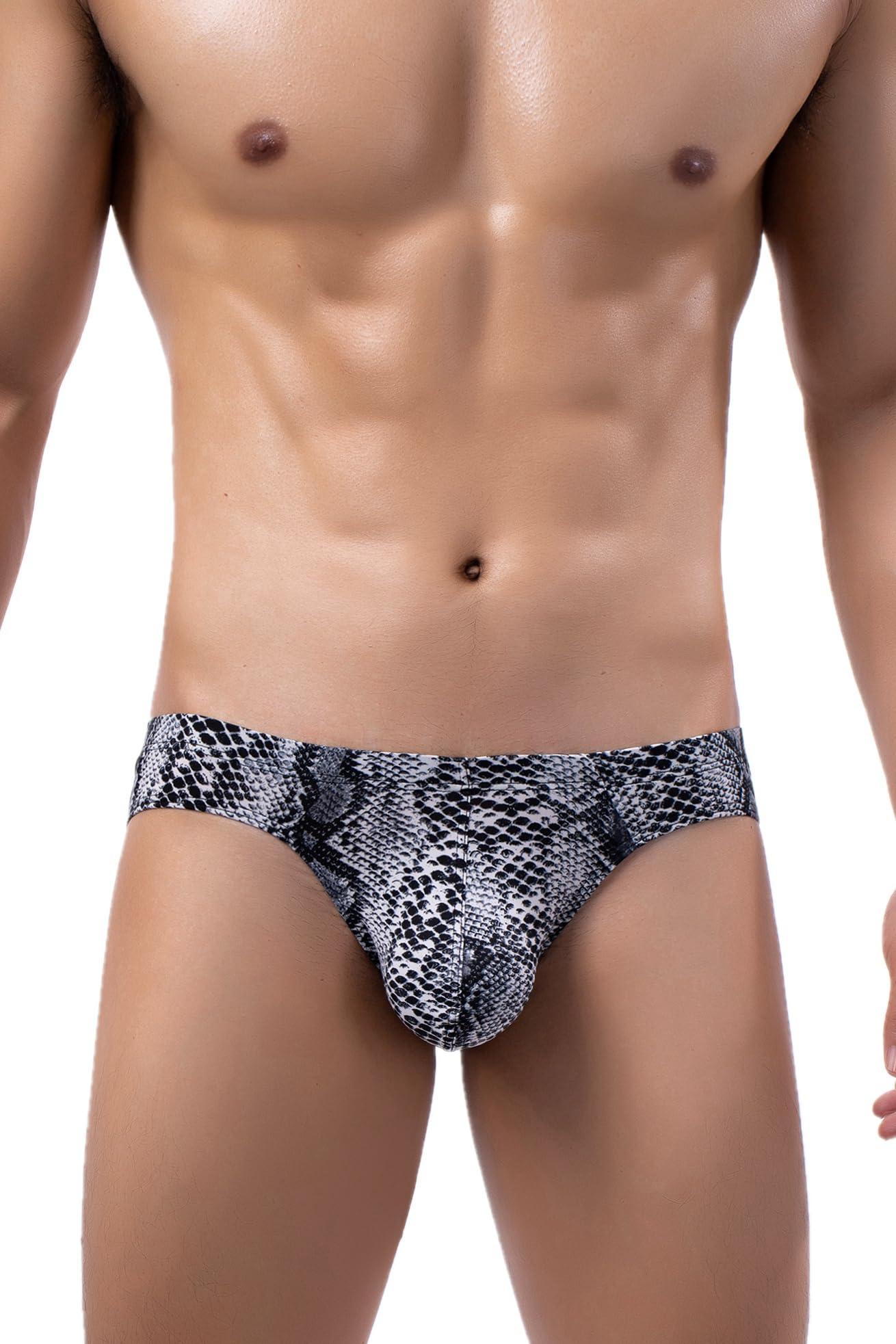 MaiclaiceMen's Ice Silk Low Rise Leopard Bikini Briefs Underwear