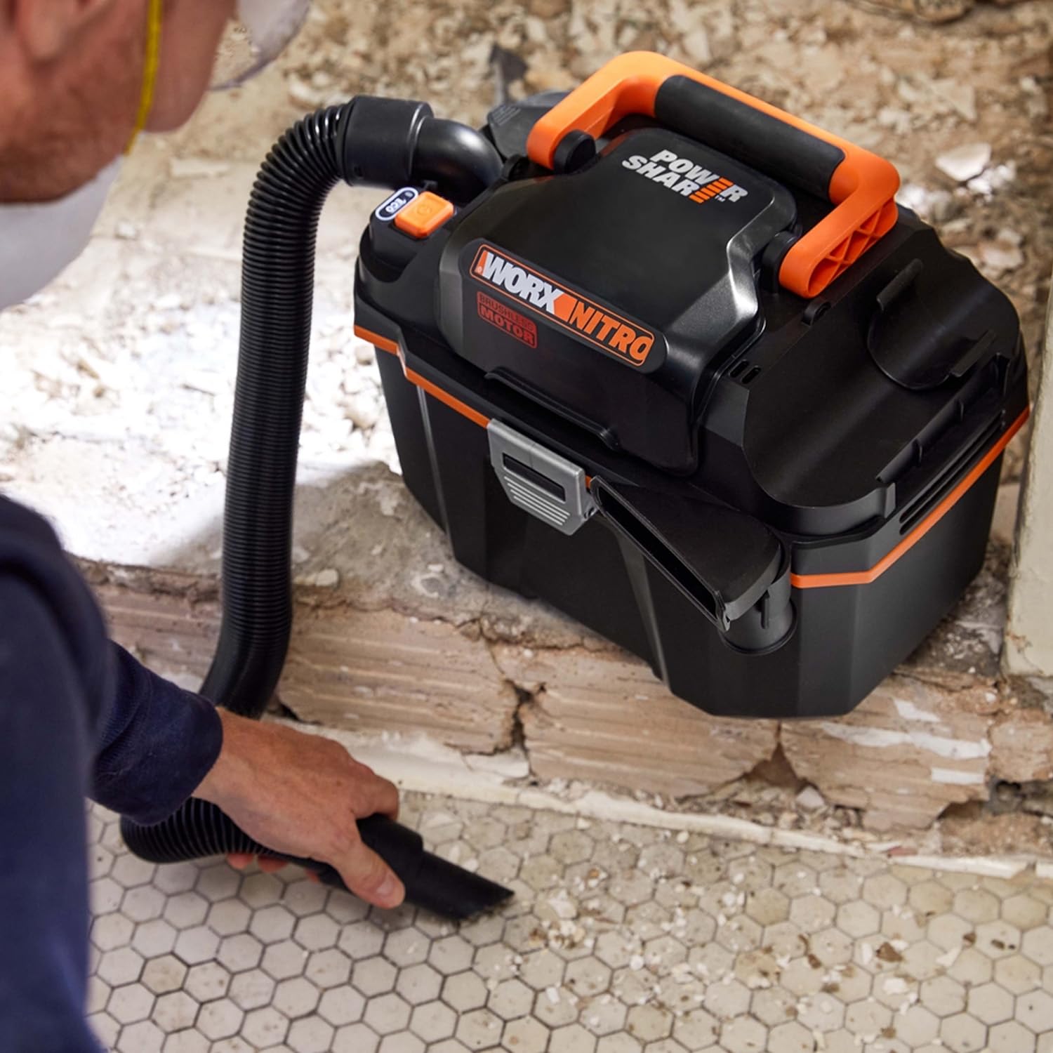 WORX WX031.9 Aspirapolvere compatto a secco e umido brushless da 20V a batteria - Solo utensile (Senza Batteria e Caricatore) - Portatile e maneggevole