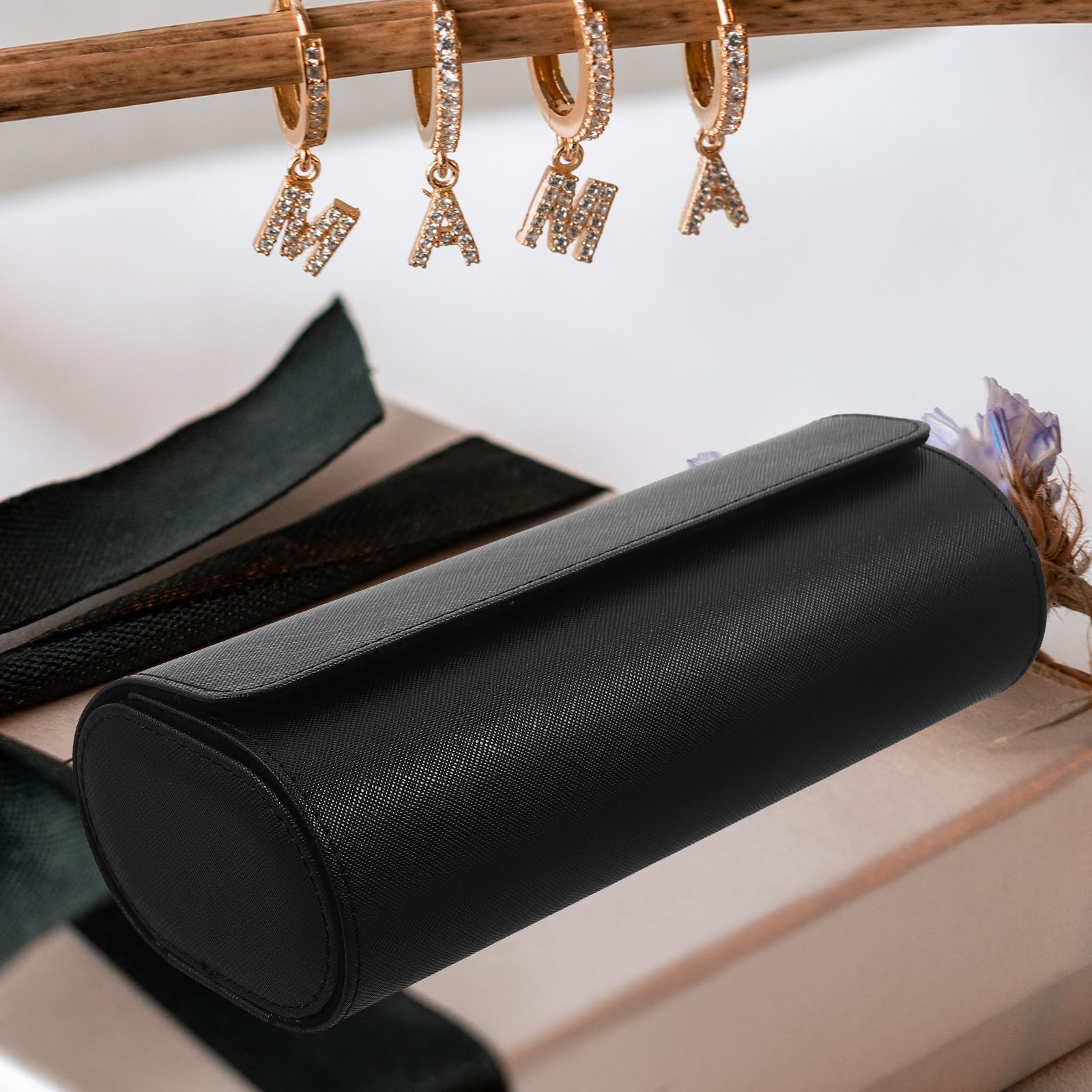 Custodia Organizer Rotondo Elegante e Portatile Porta Orologi da Viaggio in Pelle Pu Nera 3 Scomparti Elastici per Orologi e Gioielli