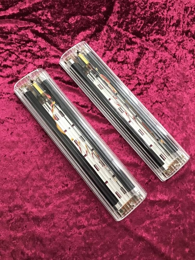 Amazon.co.jp: 壁掛けタイプ ブラックライト 蛍管 12V 左右