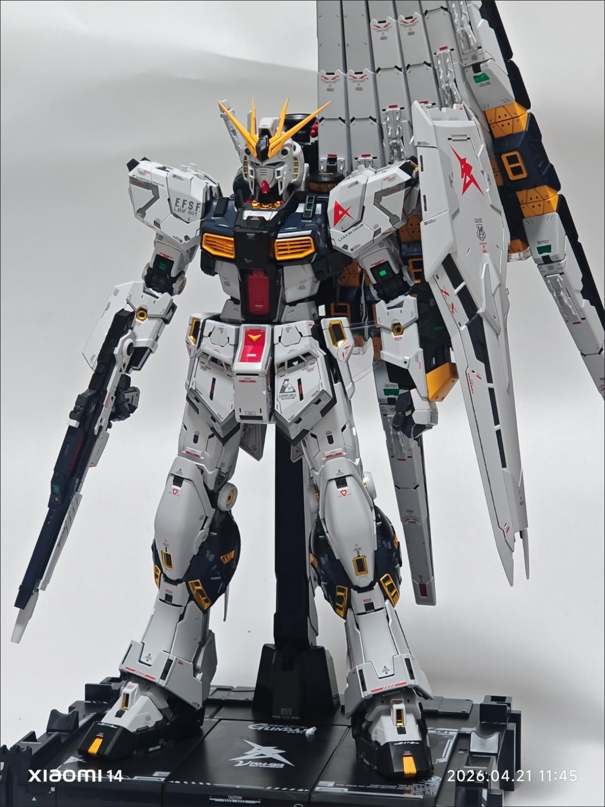 Amazon | [デラックス4枚セット] PGU PG Unleashed RX-93 νガンダム