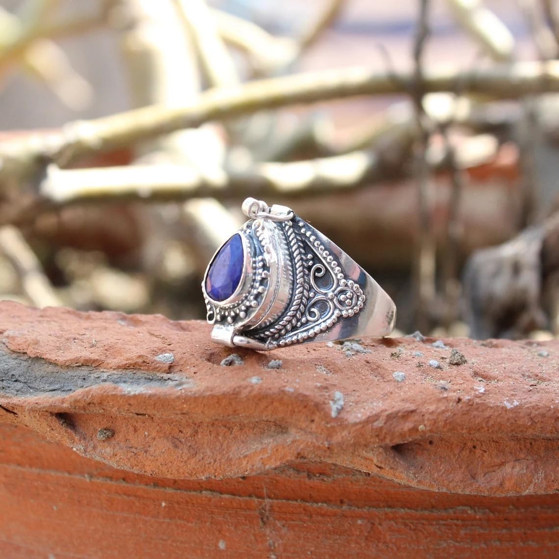Sapphire Ring, Poison Box Ring, Poison Ring, Storage Box Ring, Locket Ring, Blue Sapphire ~ Gemstone Box Ring, Teardrop Stone Ring, Poison Pill Box, Raw Sapphire Ring, Handmade Poison Ring