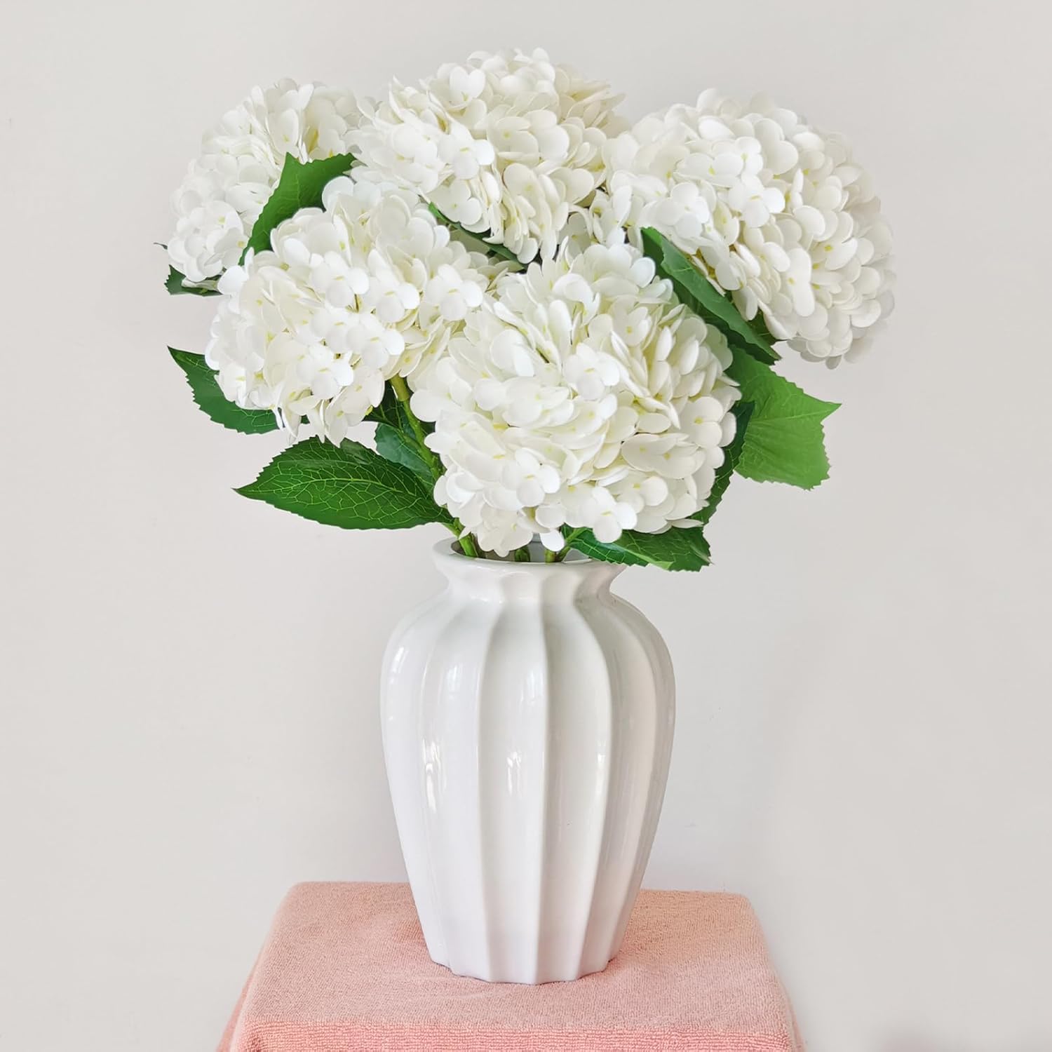6 Pcs Real Touch White Hydrangea Artificial Flowers with Stems, Fake Silk Flowers for Outdoors, Artificial Flowers for Home Decor Wedding Bouquets Centerpieces Vase 6 Pcs White