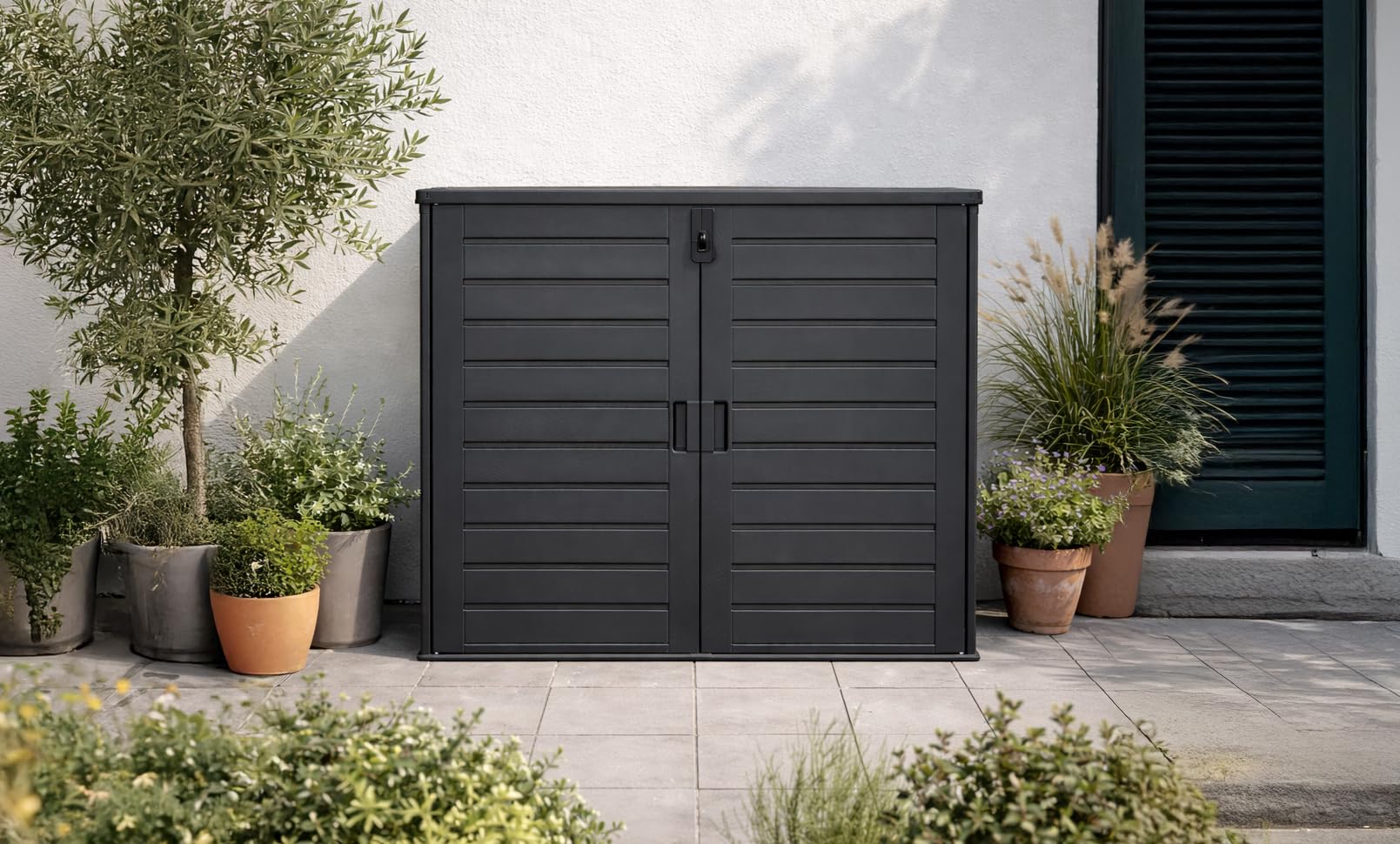 Koll Living Mülltonnenbox Tilia 1170 Liter – abschließbare Universalbox in Holzoptik, wetterfest & UV-beständig, aus Kunststoff, Schwarz