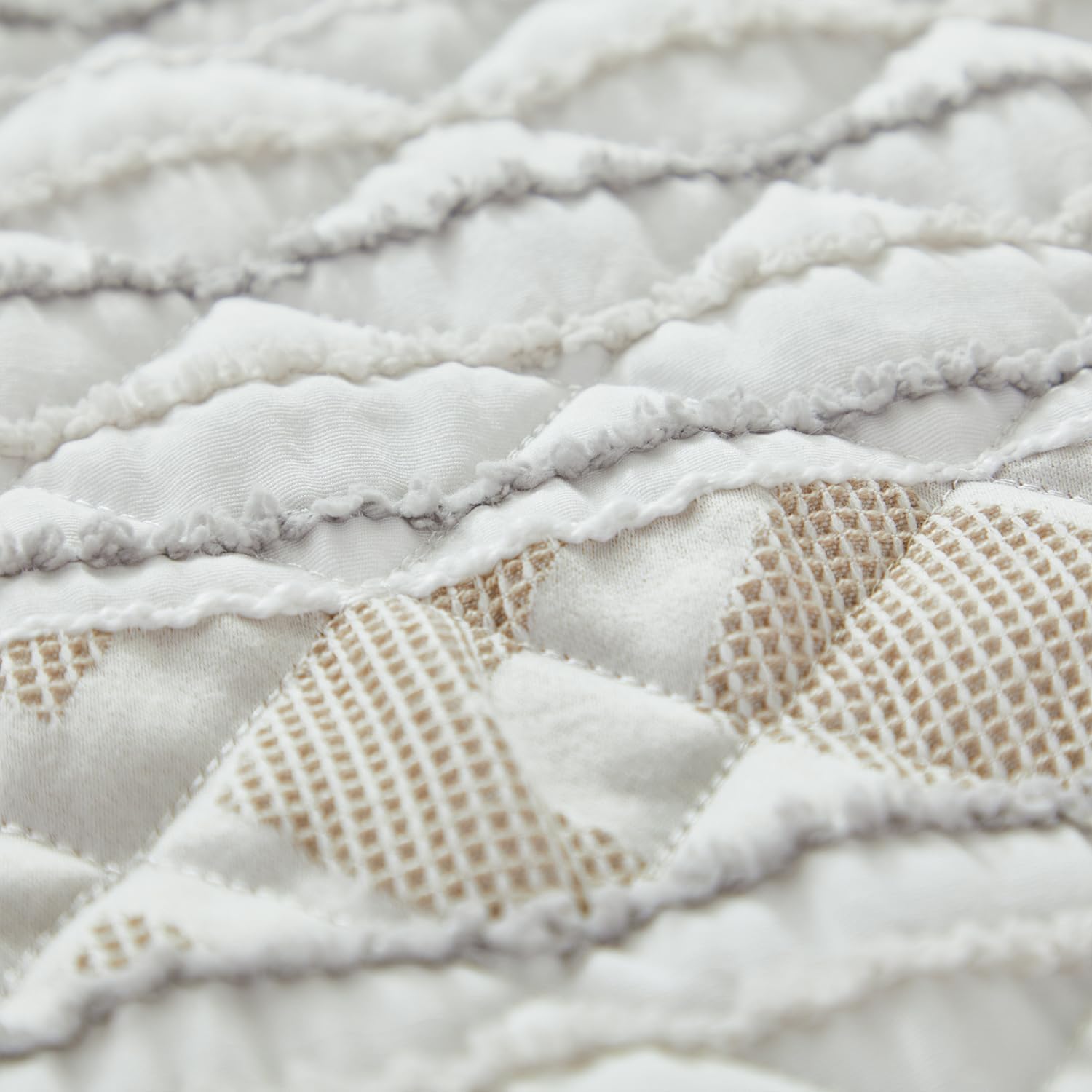 Brandream Cotton Quilted Throw Blanket – Lightweight Striped Design for All-Season Use Cozy Beige and White Throw for Sofa, Chair, or Bed - Image 5