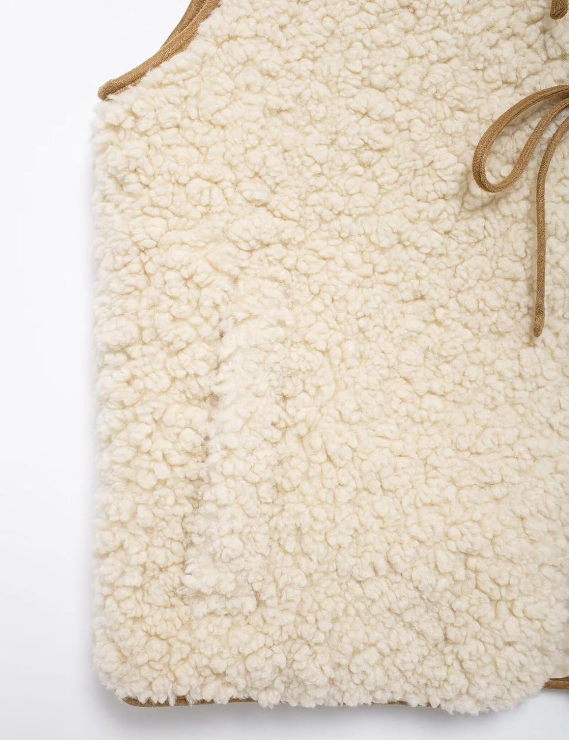 Perbai Women's Fuzzy Fleece Vest Crewneck Sleeveless Sherpa Jacket Tie Front Y2K Cardigan Vest Gilet with Pockets - Image 5