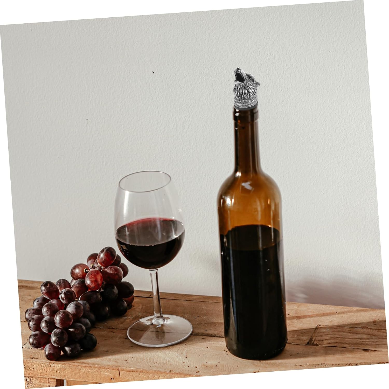 Wolf Head Wine Pourer Wine Bottle Topper Wine Bottle Pourer Bottle Pourers Liquors Spouts for Bottles Wine Bottle Sealing Plug Whiskey Pourer Spouts Cork Beer Oil Pourer Alloy