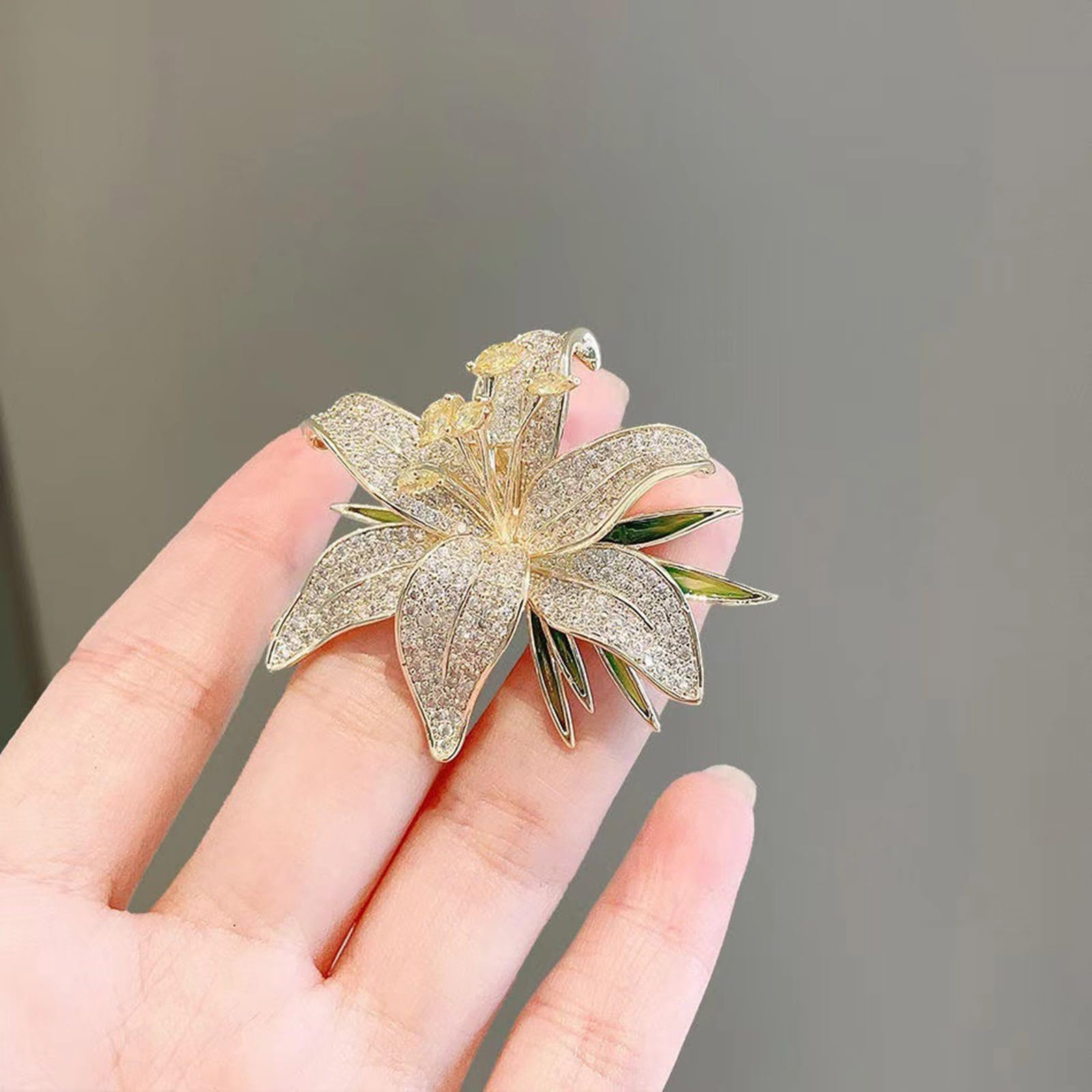 アクセサリー Lily Amazon.com: Nawwgy Vintage Rhinestones Lilies Brooches Artistic
