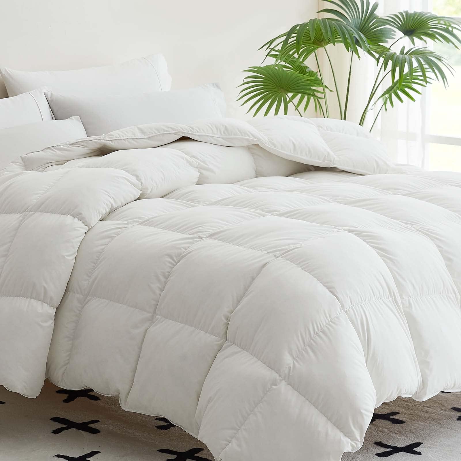 Goose Feather Down Comforter King Size, Medium Warm Down Duvet Insert, Fluffy Bedding 65 Oz Down Filled with 8 Corner Tabs, Machine Washable White Solid Comforter for All Seasons(90x106)