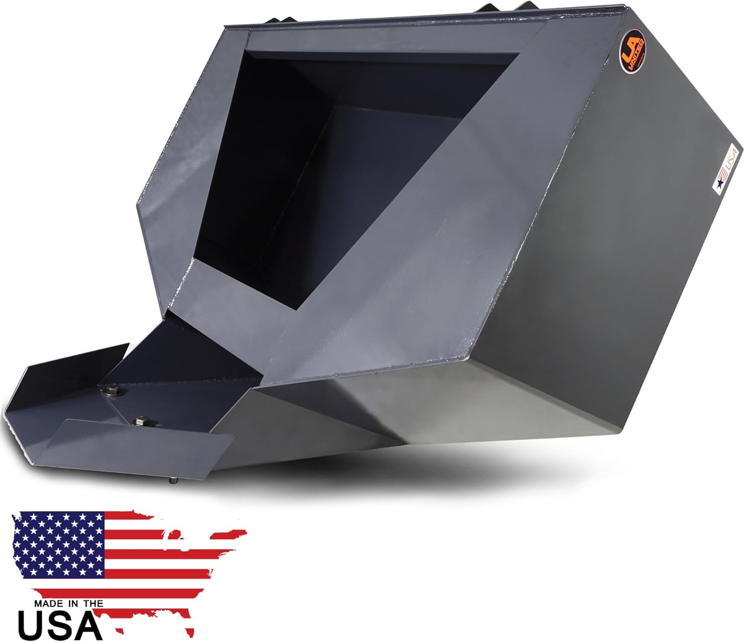 Titan Attachments UA Skid Steer Cement and Concrete Bucket with Spout 3/4 Yard