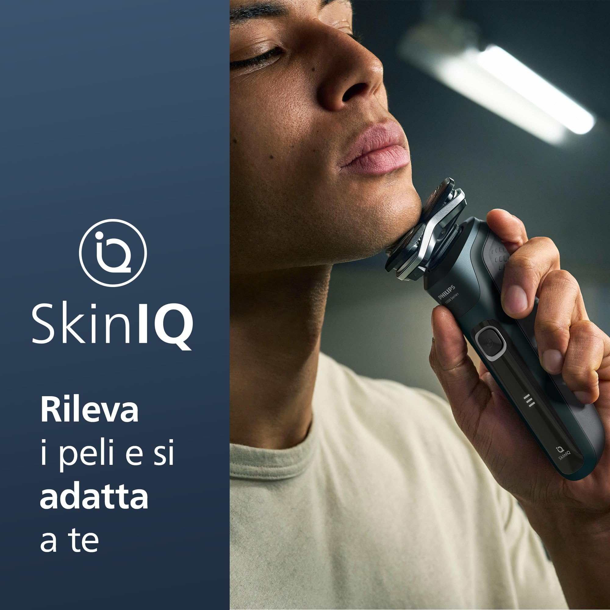 Rasoio elettrico Serie 5000 con tecnologia SkinIQ, Wet&Dry, rifinitore, base di ricarica, custodia (modello S5884/35)