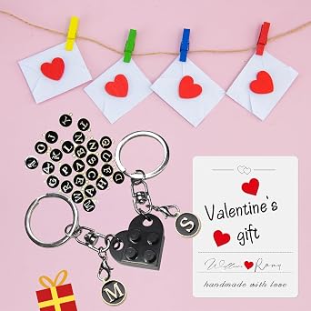 Smilelife Personalized Brick Matching Heart Keychains - Valentine's Gifts for Mom, Dad, Couple, Boyfriend, Girlfriend, Lovers