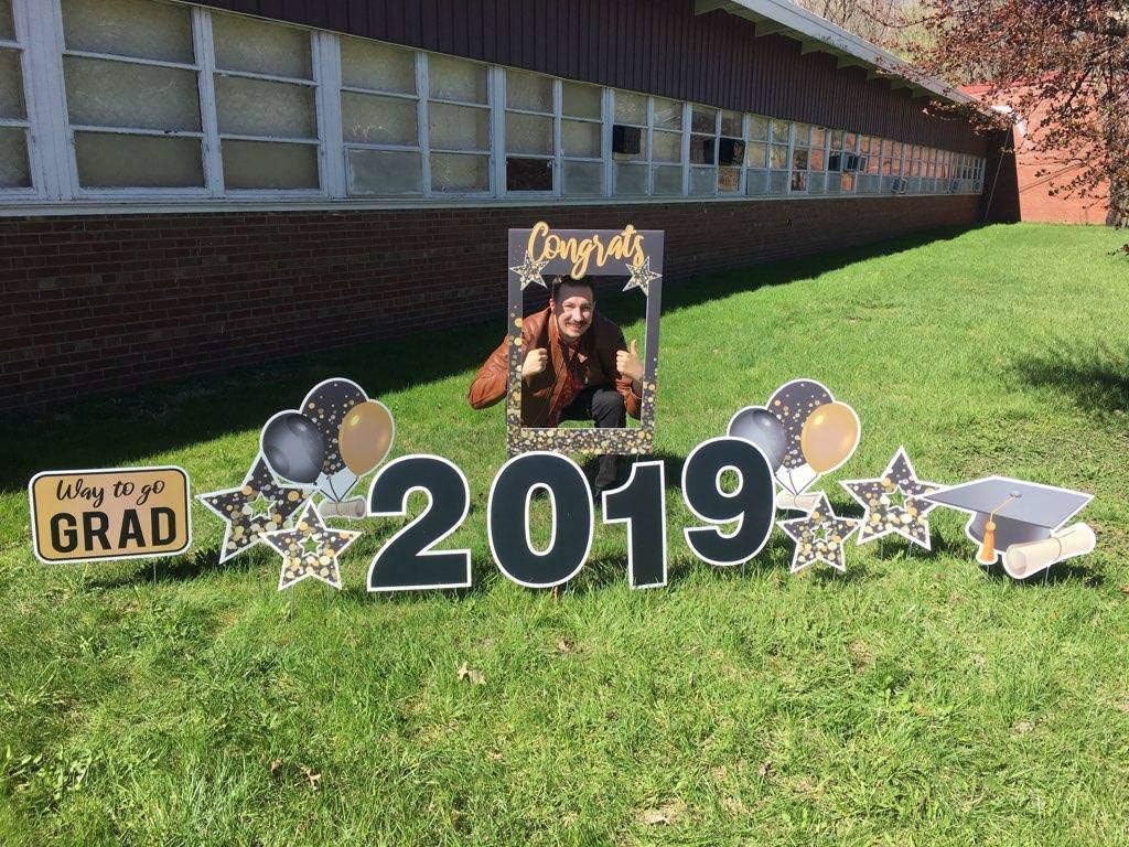 VictoryStore Graduation Yard Sign Decorations with Selfie Frame 13 piece set (Gold Dots)