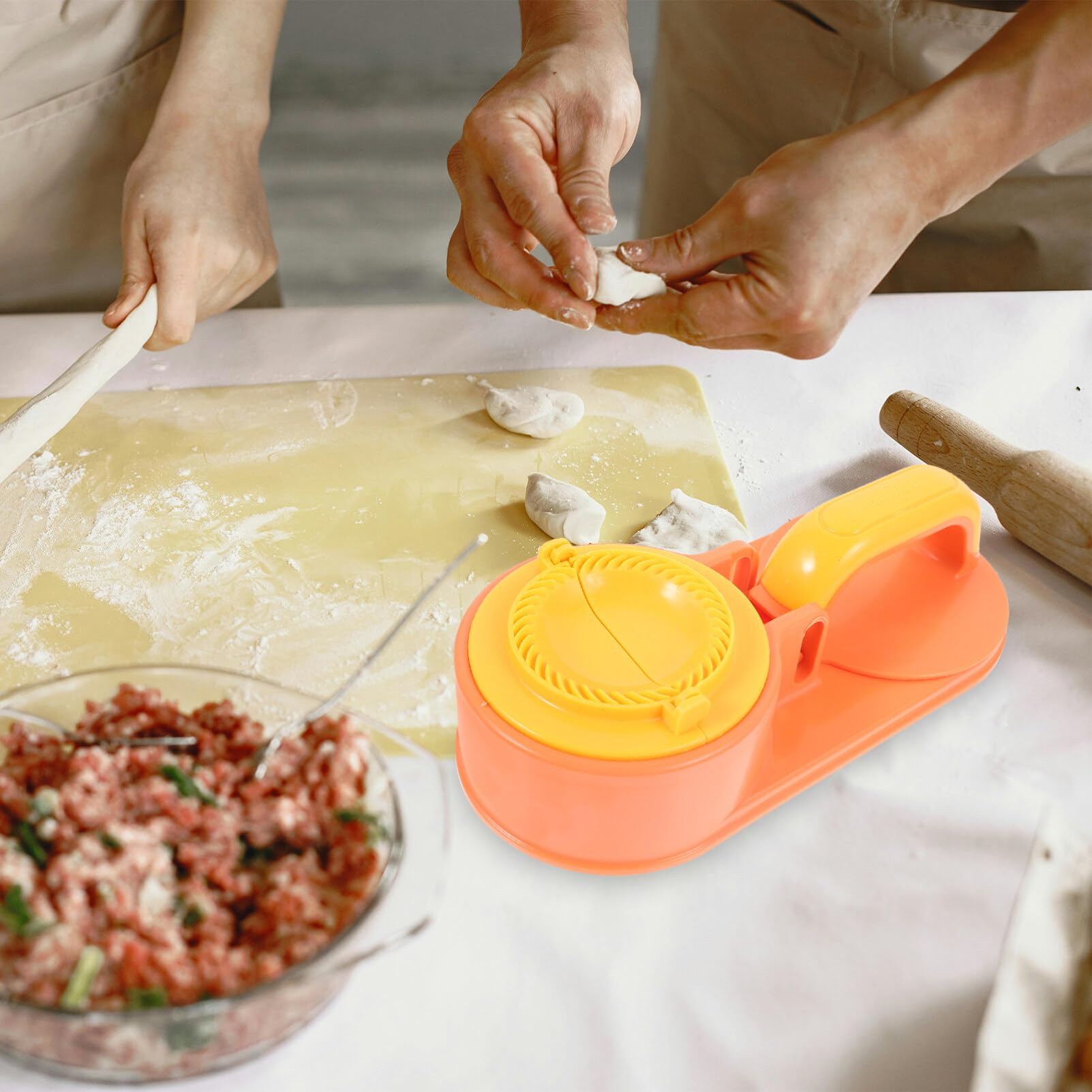 Presse à Spaetzle En Inox Avec Manche En Bois - Set De 2 - Pour Faire Des Pâtes Maison Facilement