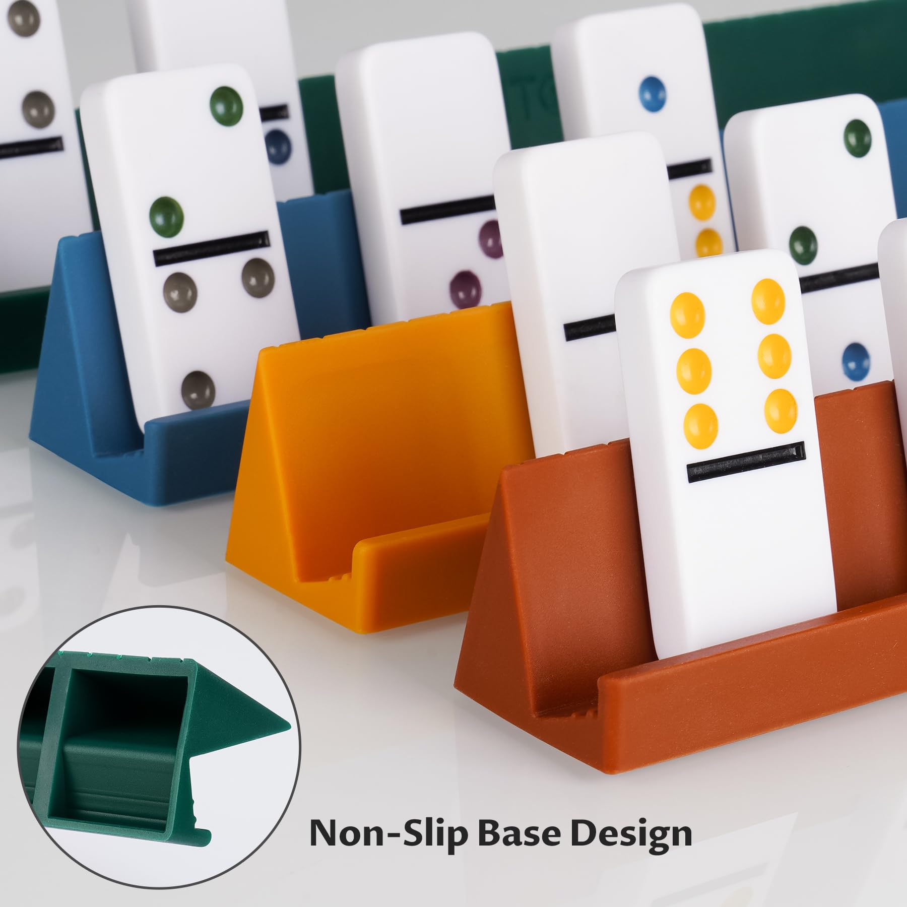 Ensemble de dominos avec 4 étagères