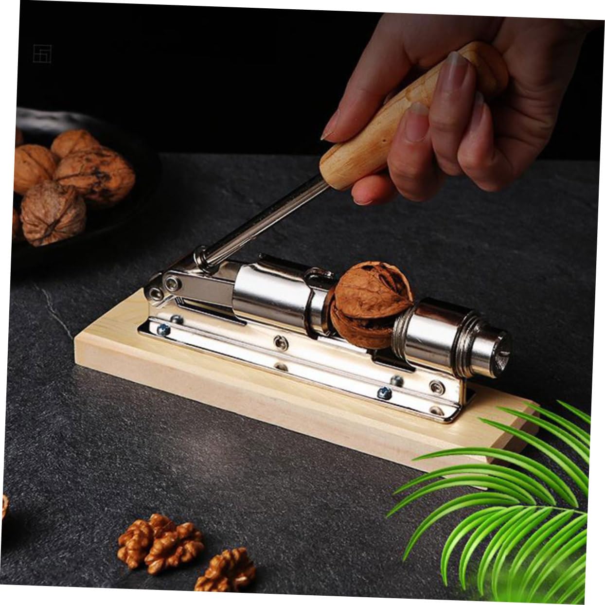 Zerodeko Casse-Noix Mécanique à Poignée Bois, en Acier Inoxydable, 1 Pièce