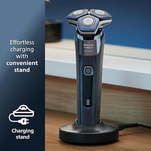 Vista 6 de Philips Norelco Shaver 7800, afeitadora eléctrica recargable en seco y húmedo con tecnología SenseIQ, cápsula de limpieza rápida, soporte de carga