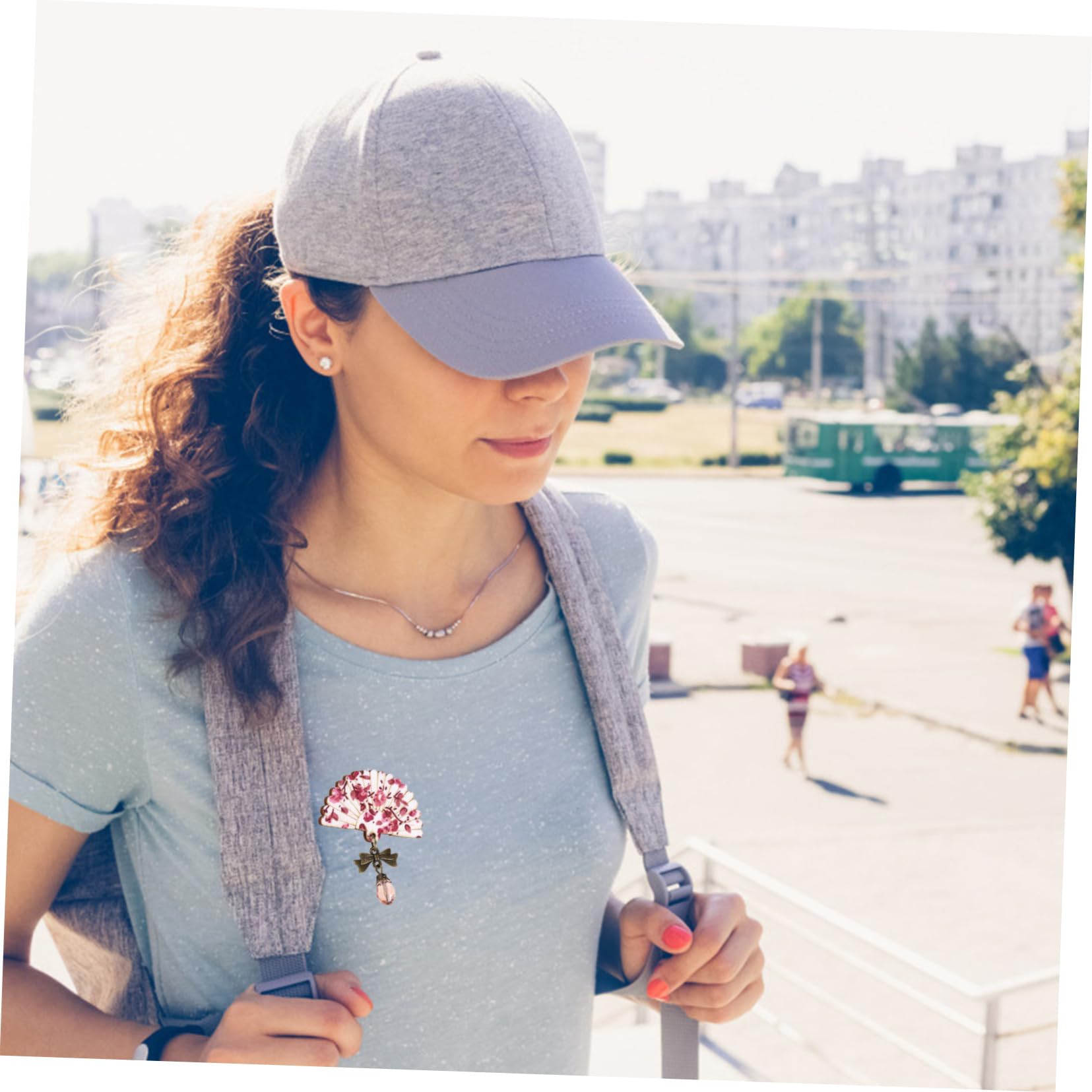 NUOBESTY 450stücke Sicherheitsnadeln Kleidung Clips Für Shirts Kleider Schals Einstellbare Broschen Zufälligen Designs Fixierung Und Anpassung Von Outfits Einfach Zu Verwenden