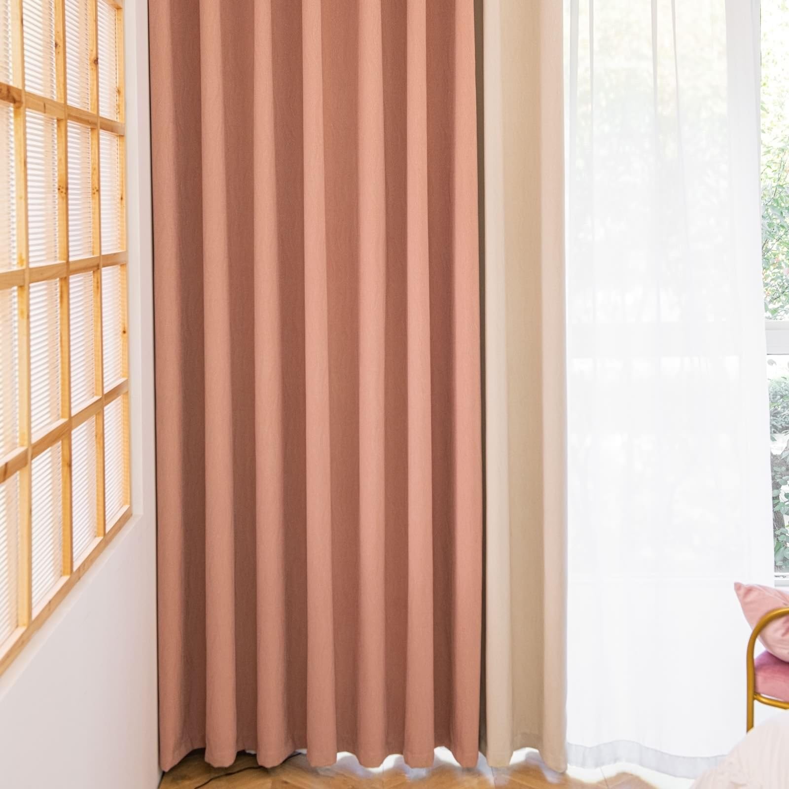 Rideaux occultants en polyester et coton au fini patchwork bicolore