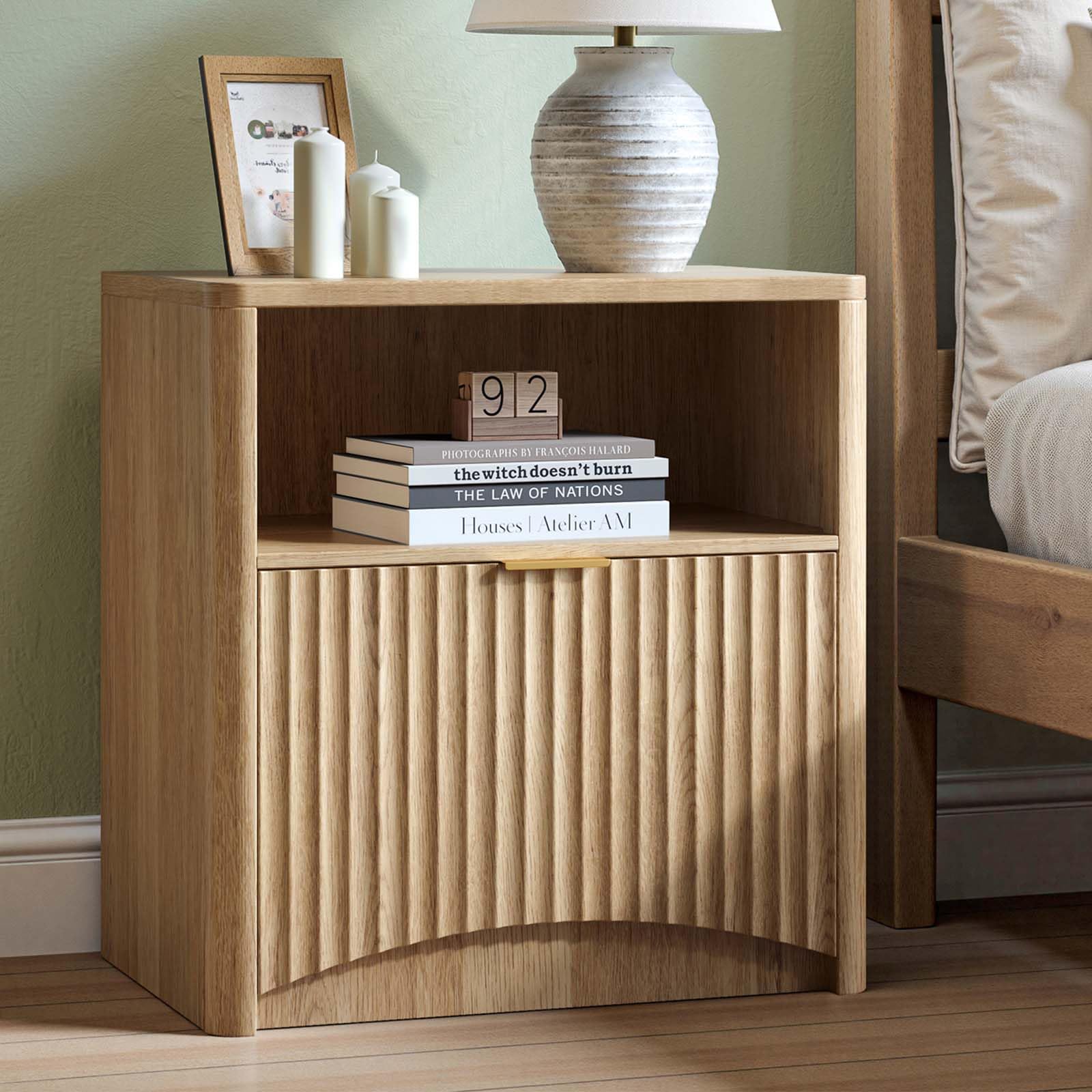 Evermagin Fluted Nightstand, Bedside Table with Drawer, Natural Oak