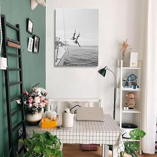 Miniatura 4 de Póster vintage de los años 80, póster en blanco y negro, diseño de barco, vela, barco, yate, impresiones de mujeres saltando al agua, arte de playa,