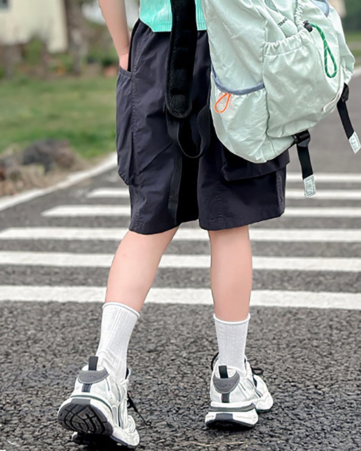 AOWKULAE Girls Casual Cargo Shorts Mid Length Loose Elastic Waist with Multi Pockets 6-14 Years 13-14 Years Gray image 5 of 5 B0D5HND3PS