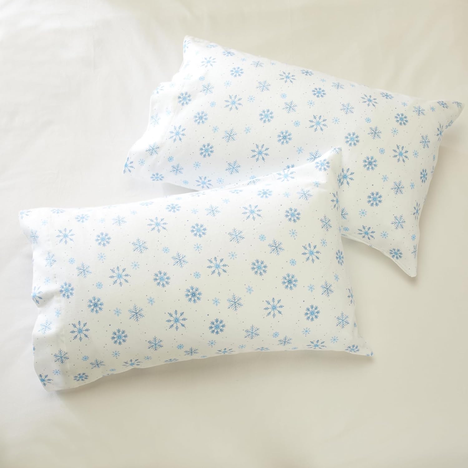 Springtree Home Luxury Portuguese Flannel Sheets | Queen Size Flannel Sheets | 100% Cotton | Ultra-Soft, Warm & Breathable Sheet Set | Deep Pocket, Durable & Cozy Winter Sheet Set | Snowflakes