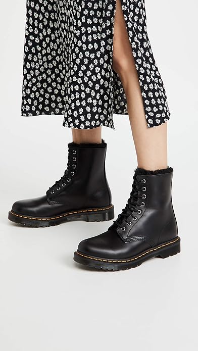 8 eye boot dr martens