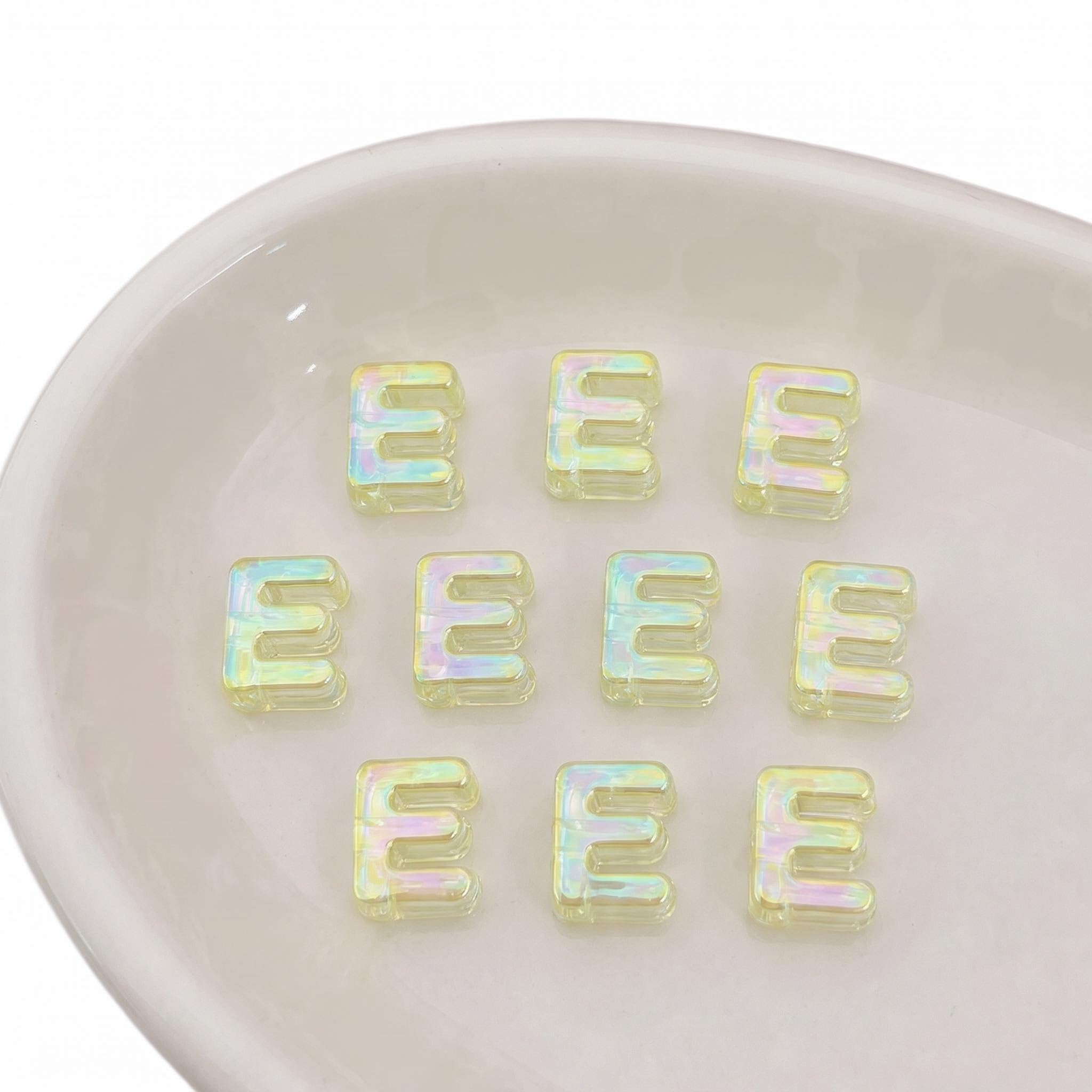 Letter Beads 10pcs, Large Acrylic Alphabet Beads with 6mm Hole, Iridescent Holographic UV Plated for Bracelet Making, Jewellery, Keyrings & Craft (Iridescent Yellow, Letter E)