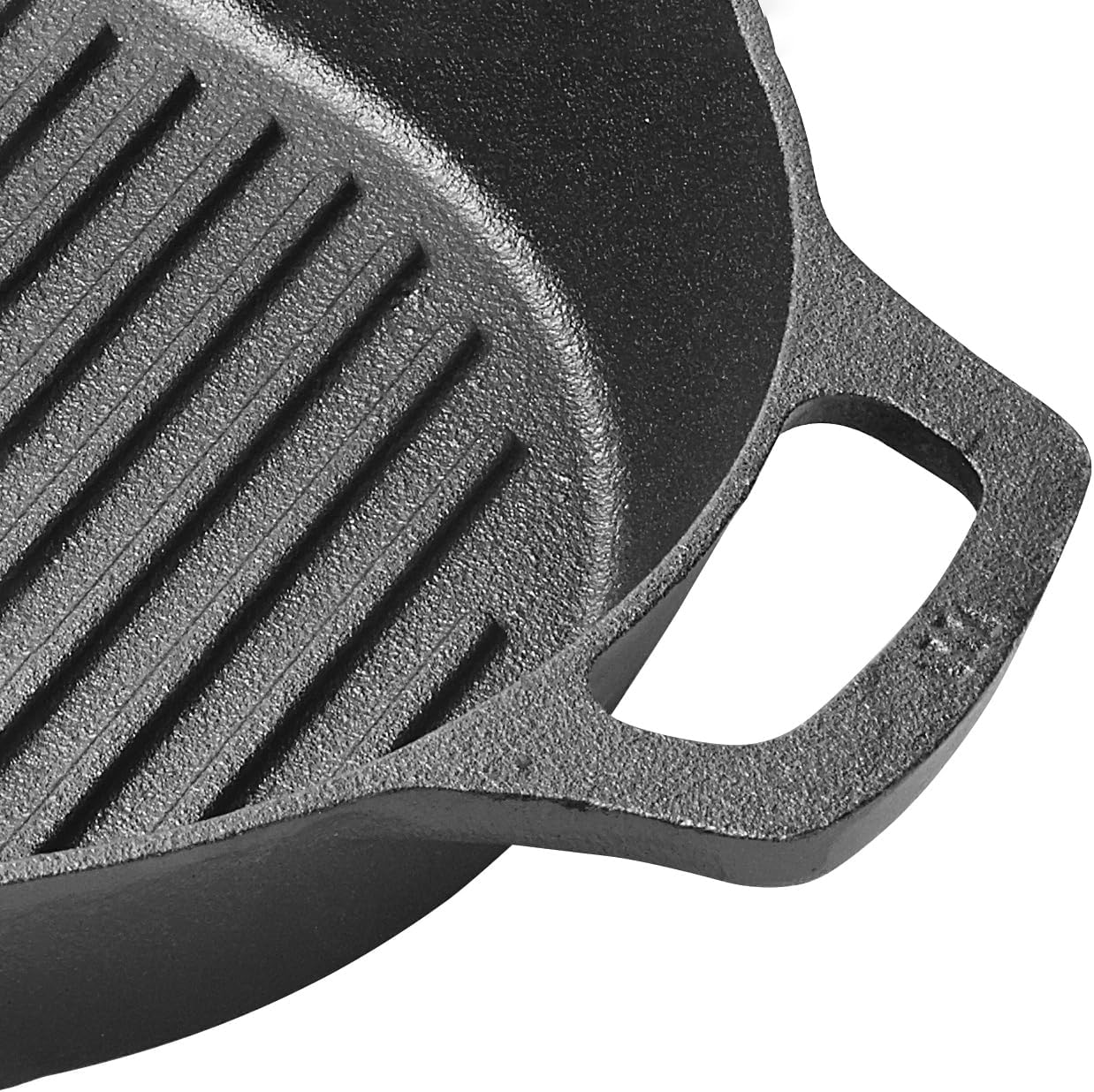Winco 10 1/4" Cast Iron Skillet Grill Pan with Handles, Round