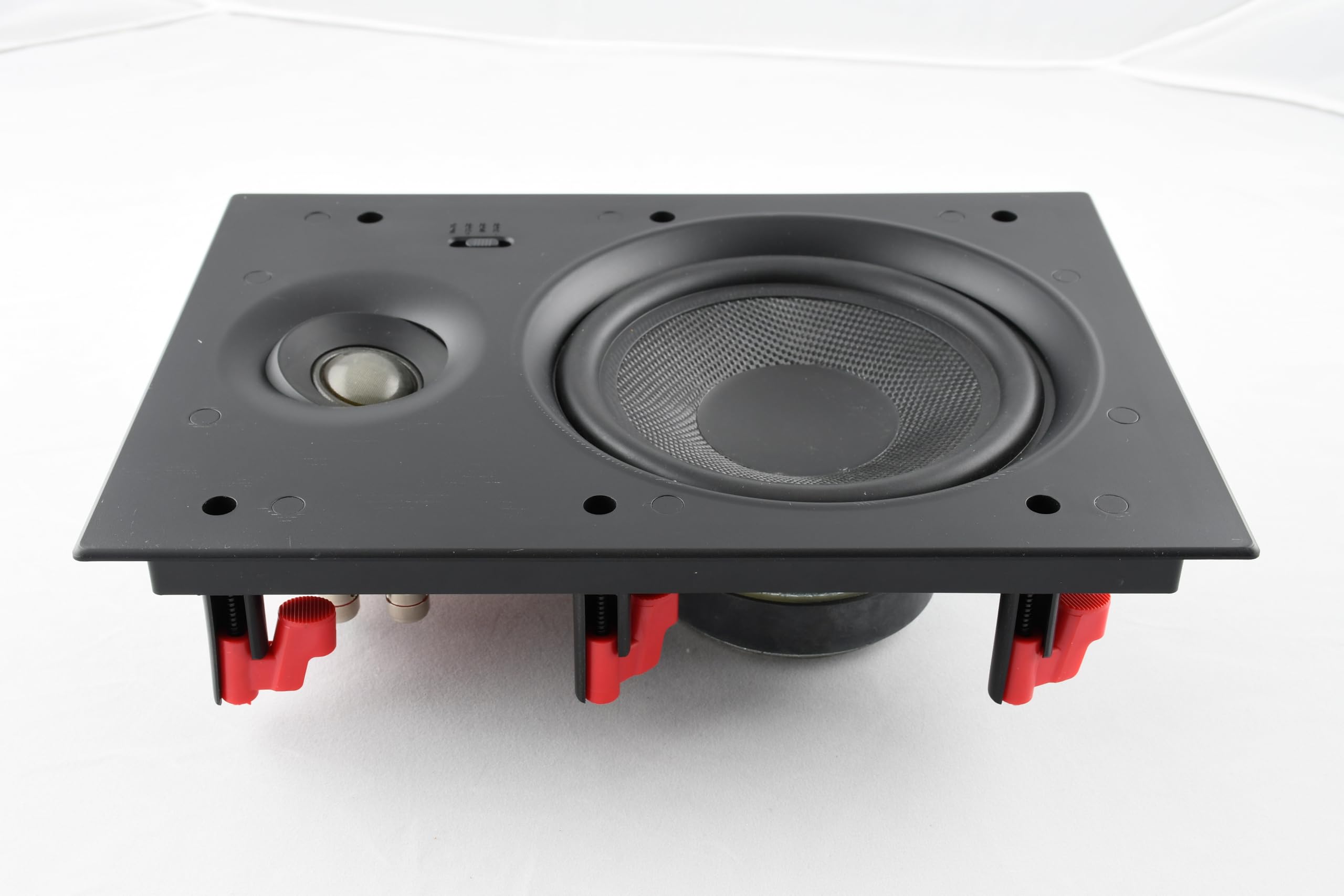 Davis Acoustics 210 RE Pro Enceinte encastrable Passive (Non connectée) 120 W - Vendue à l'unité