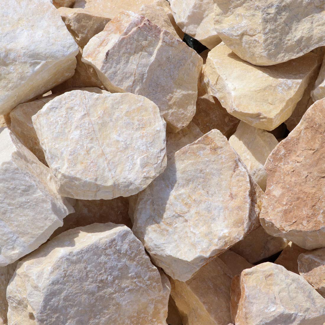 Amazon.co.jp: 東海砂利 イエローロック 50-200mm 180kg (18kg×10箱