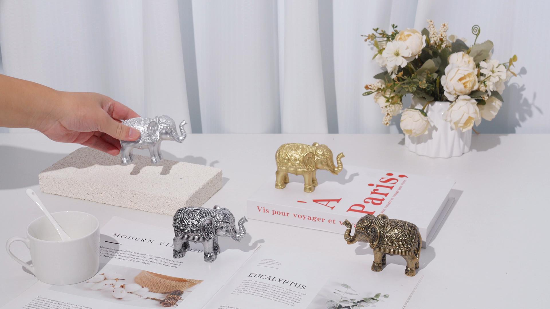 Estatua pequeña de elefante dorado 4 pulg miniatura 7