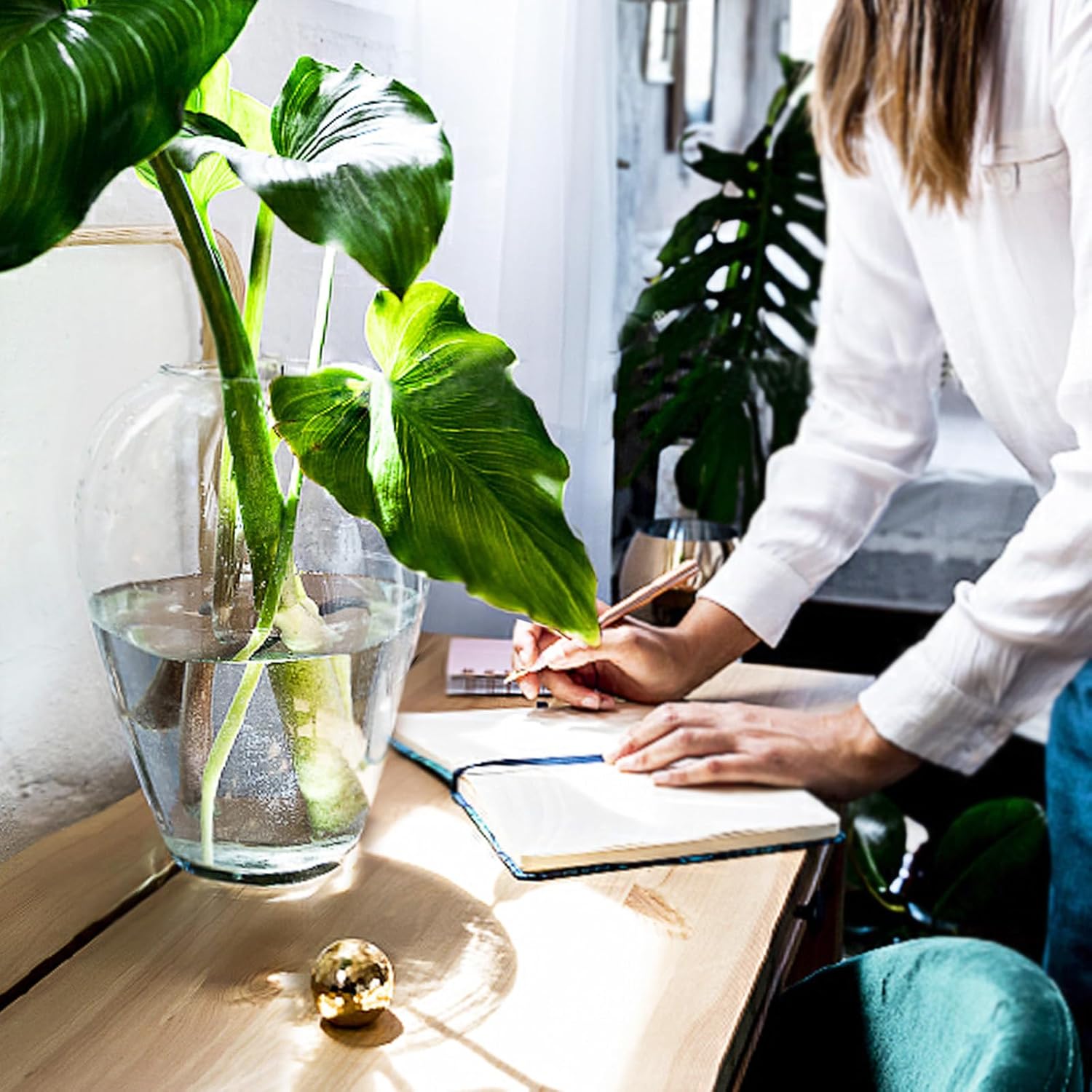 10 Inch Large Glass Vase for Centerpieces,Modern Clear Tall Vase Decorative for Flower,Home Decor,Wedding,Living Room,Dining Table, Office,Entryway, Shelf, Birthday, Housewarming Gift - Image 5